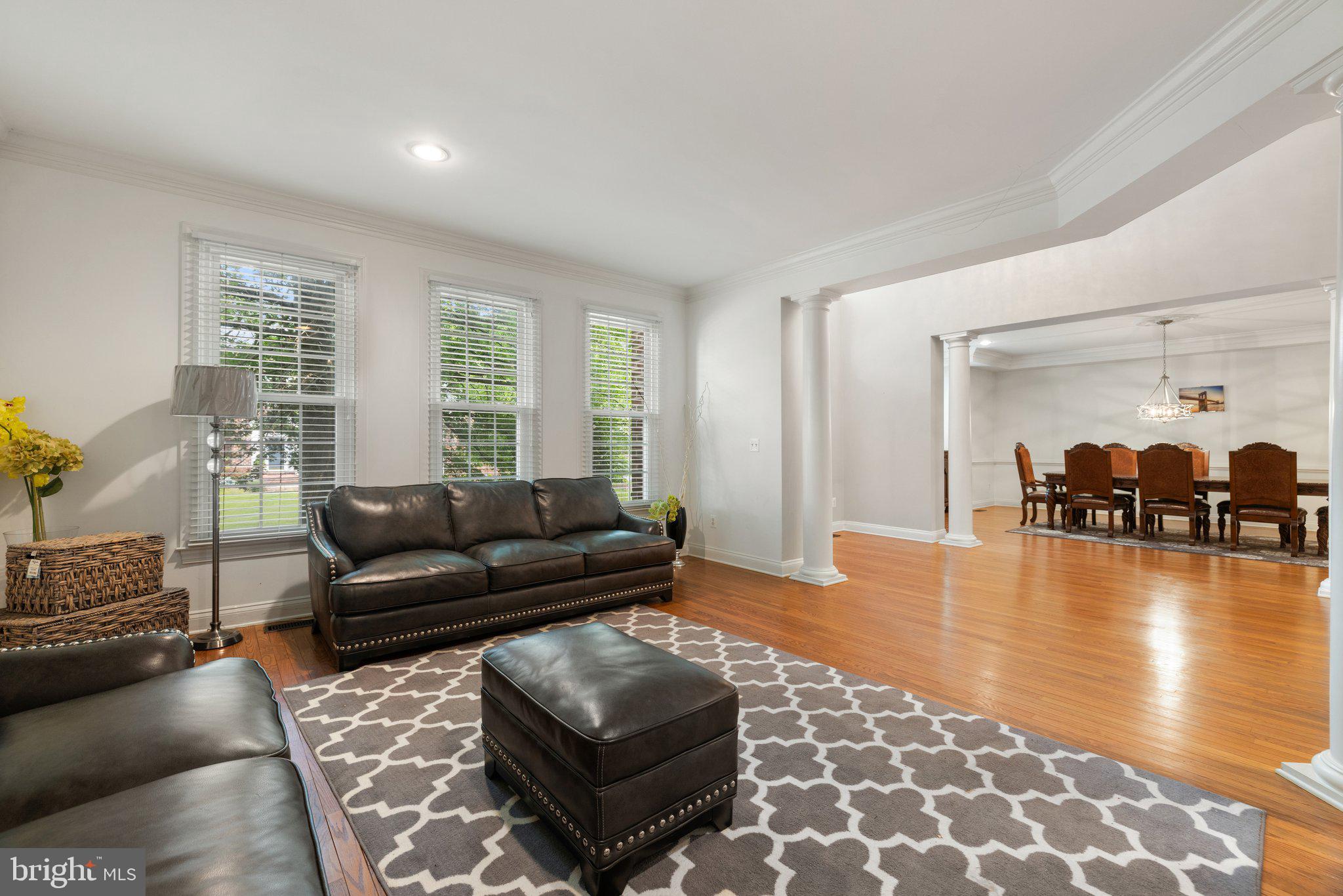 RIVER CREEK - Residential