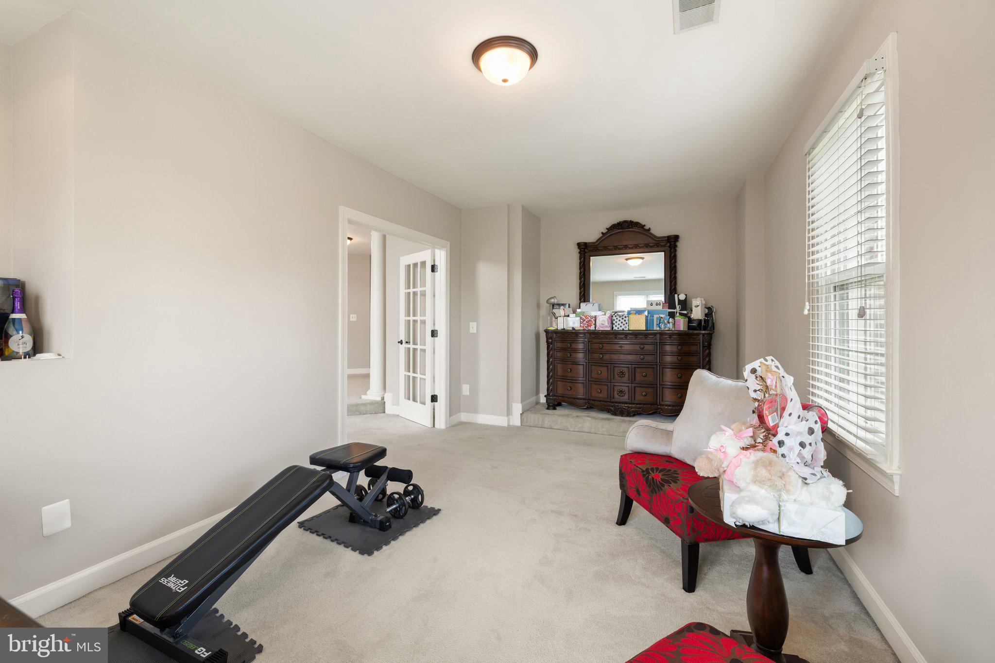 RIVER CREEK - Residential