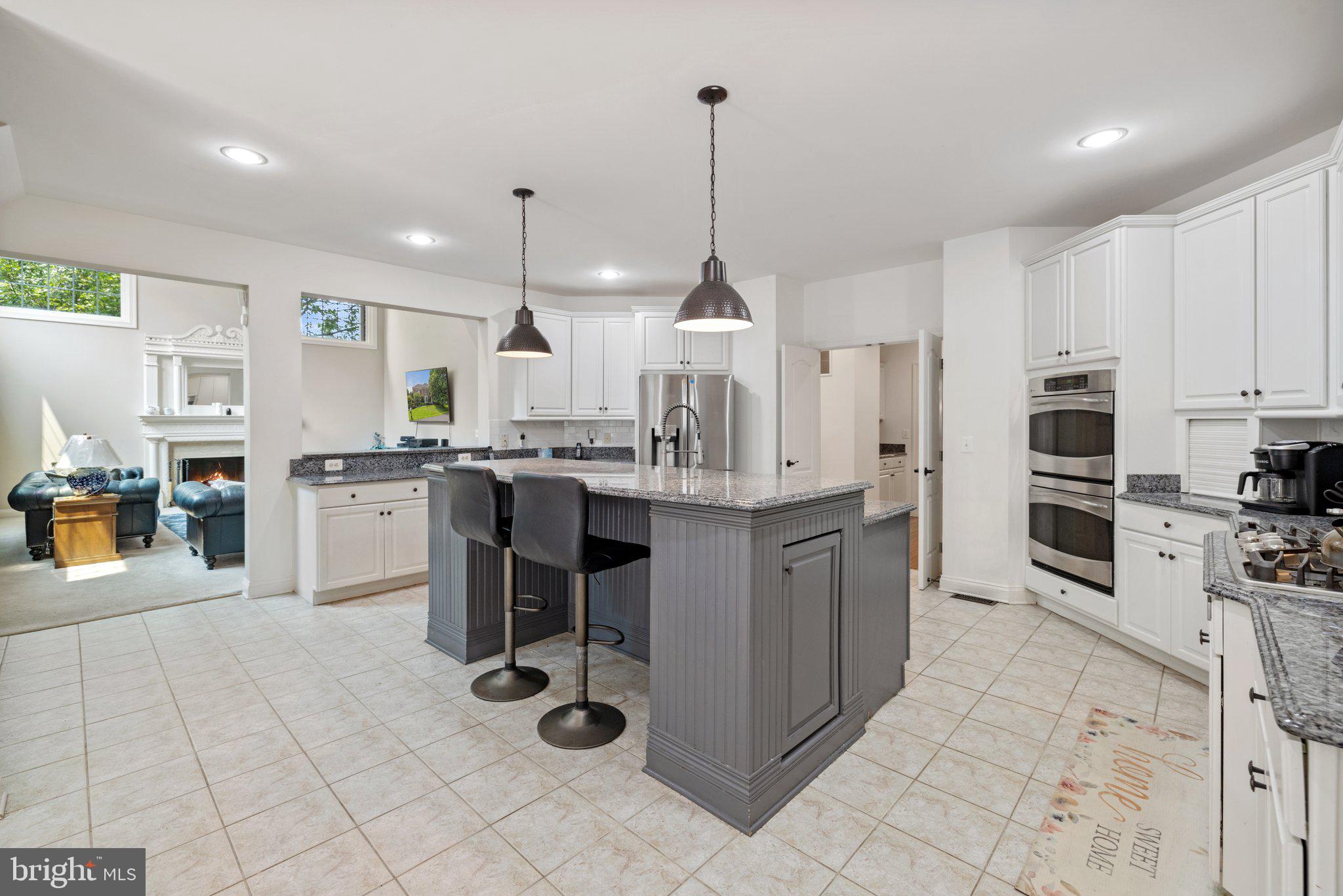 RIVER CREEK - Residential