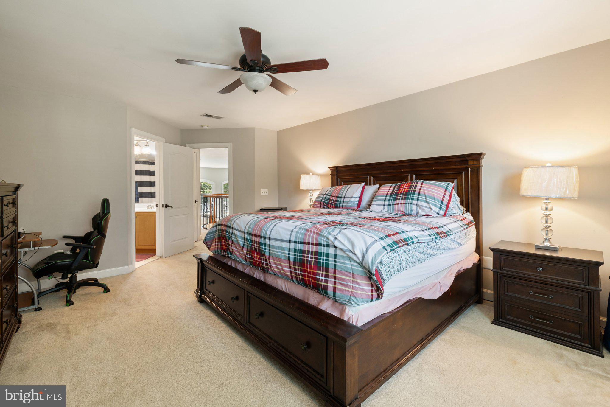 RIVER CREEK - Residential