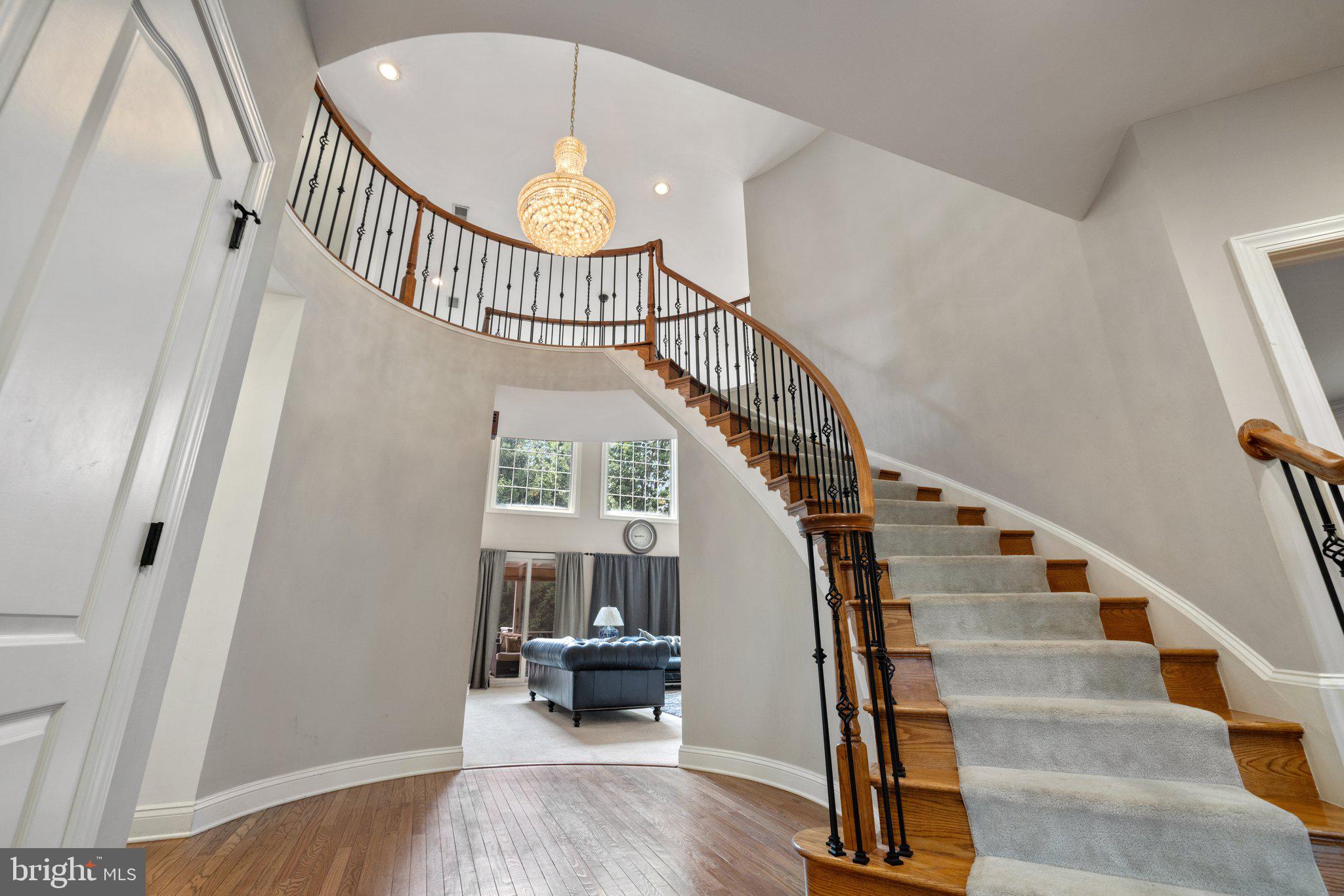 RIVER CREEK - Residential