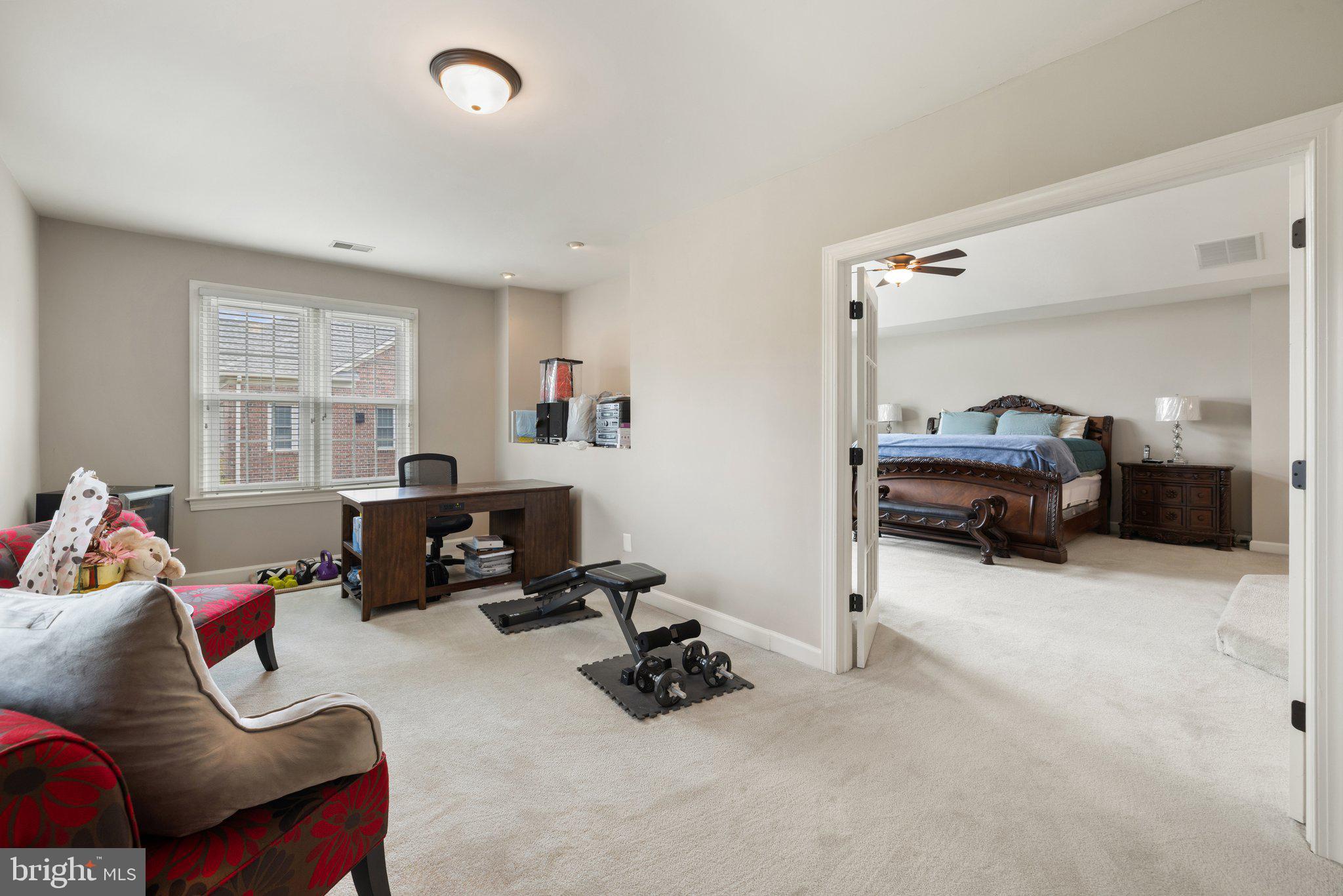 RIVER CREEK - Residential