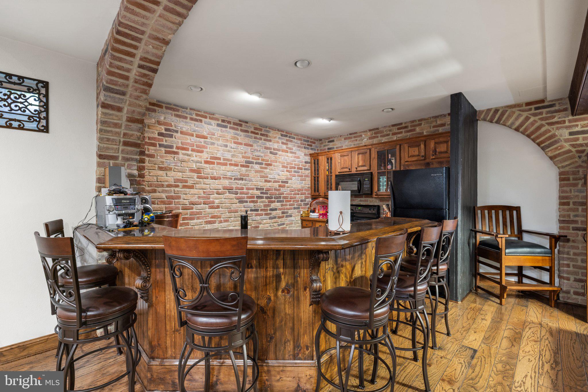 RIVER CREEK - Residential