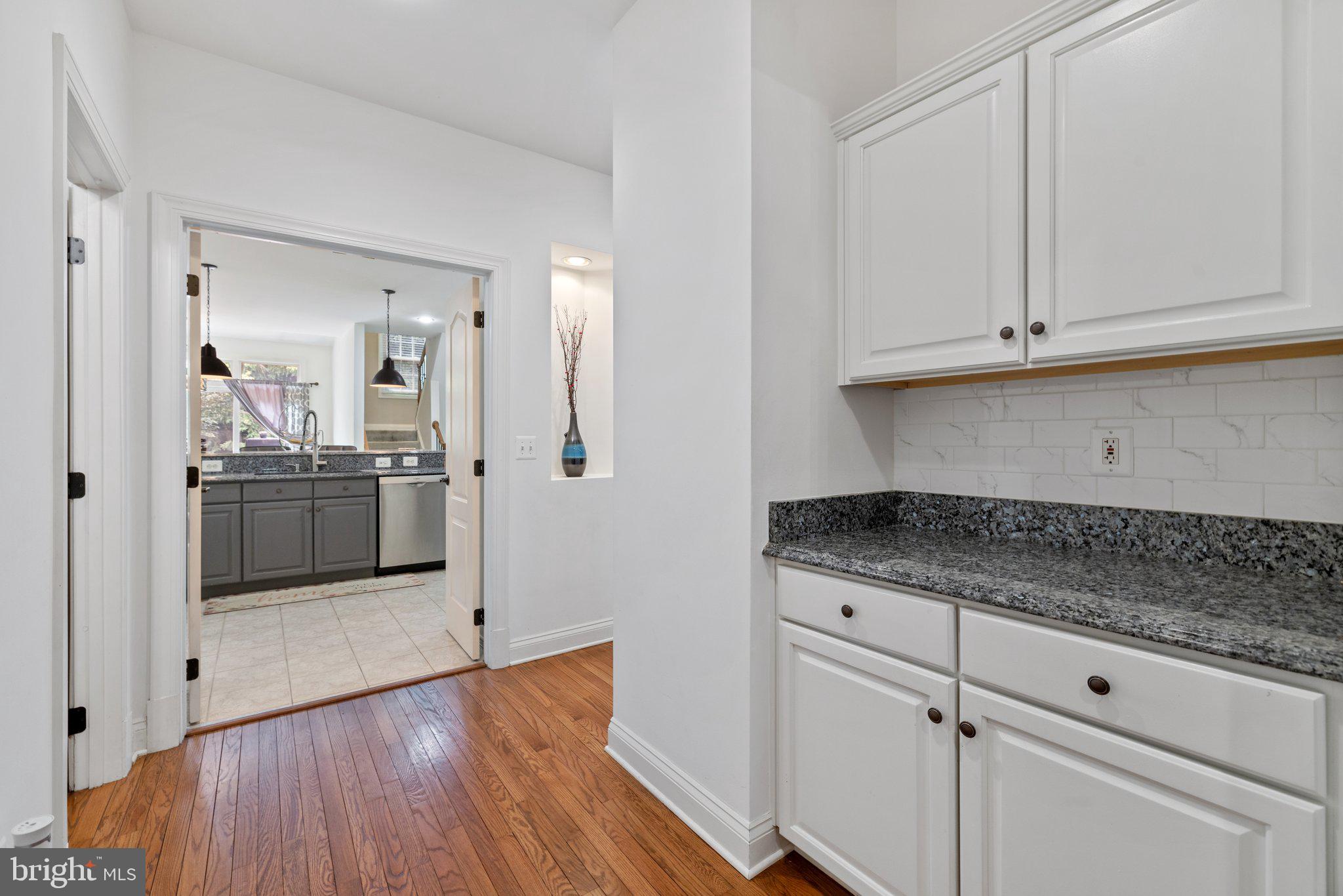 RIVER CREEK - Residential