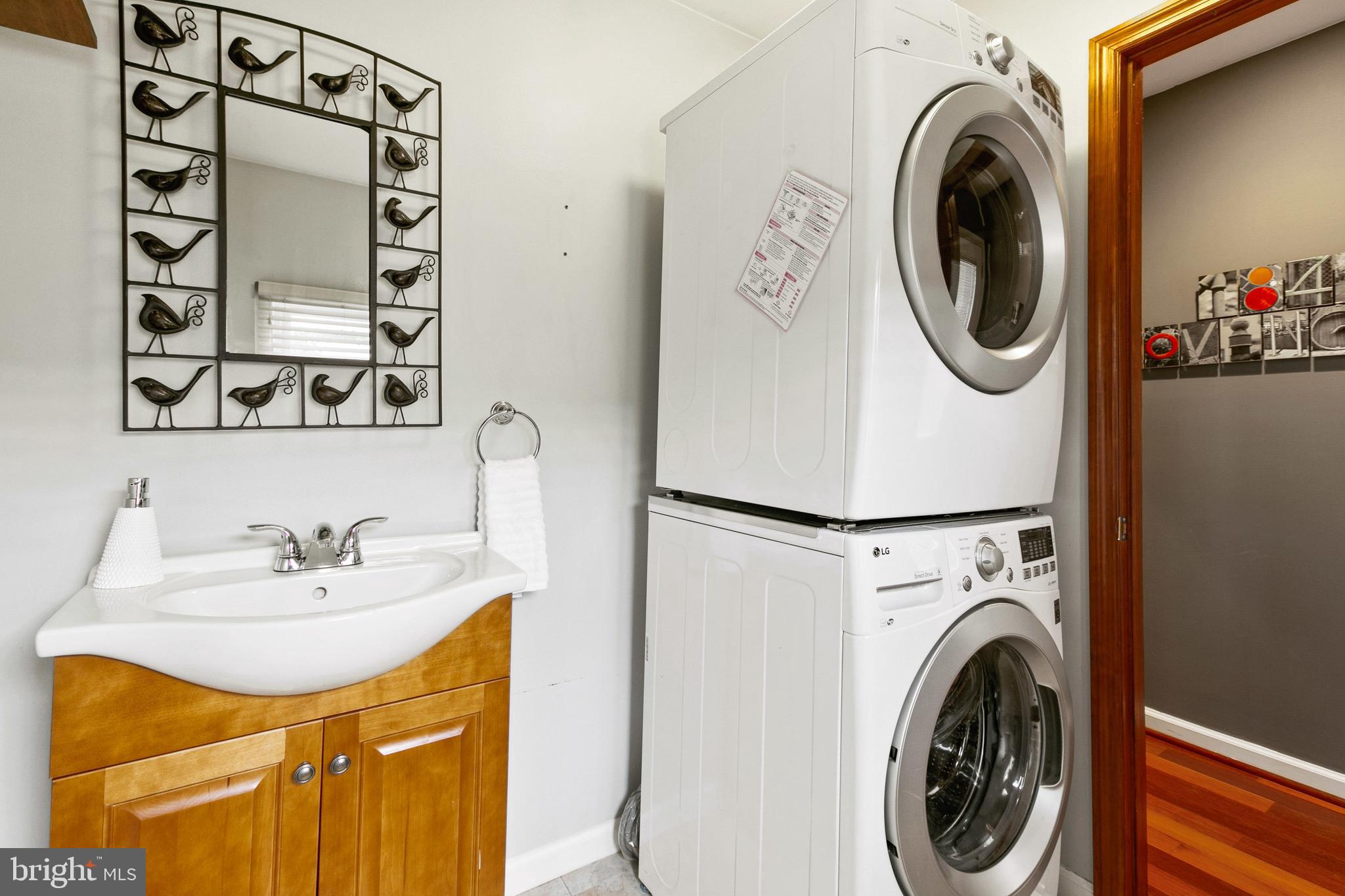 RIVERSIDE - Residential