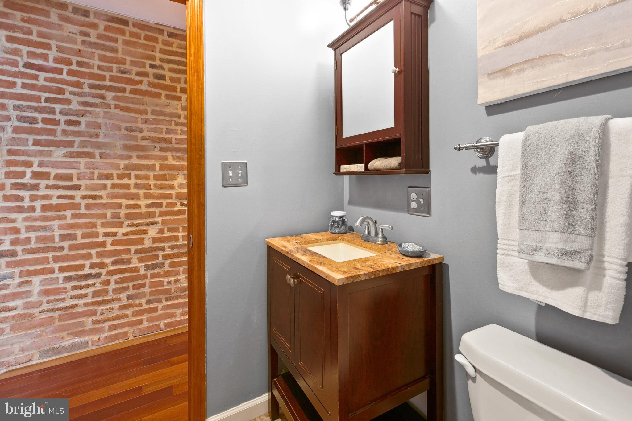 RIVERSIDE - Residential