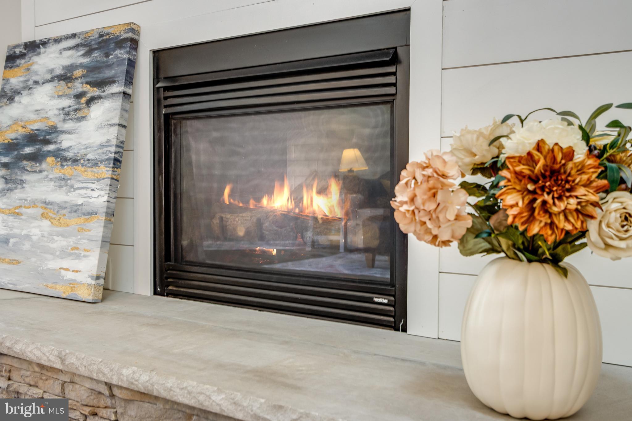 FAIRWAY VILLAS - Residential