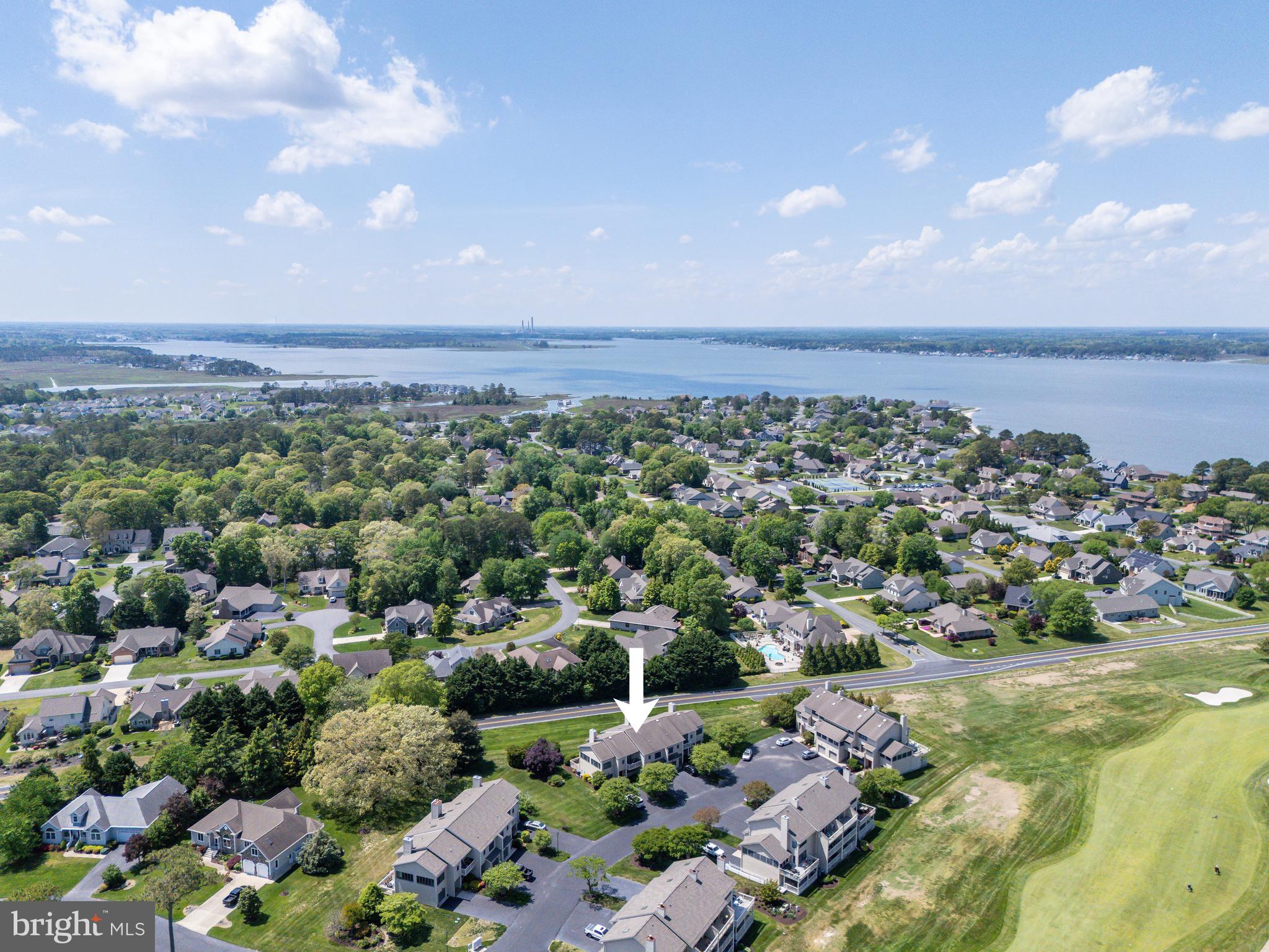 FAIRWAY VILLAS - Residential