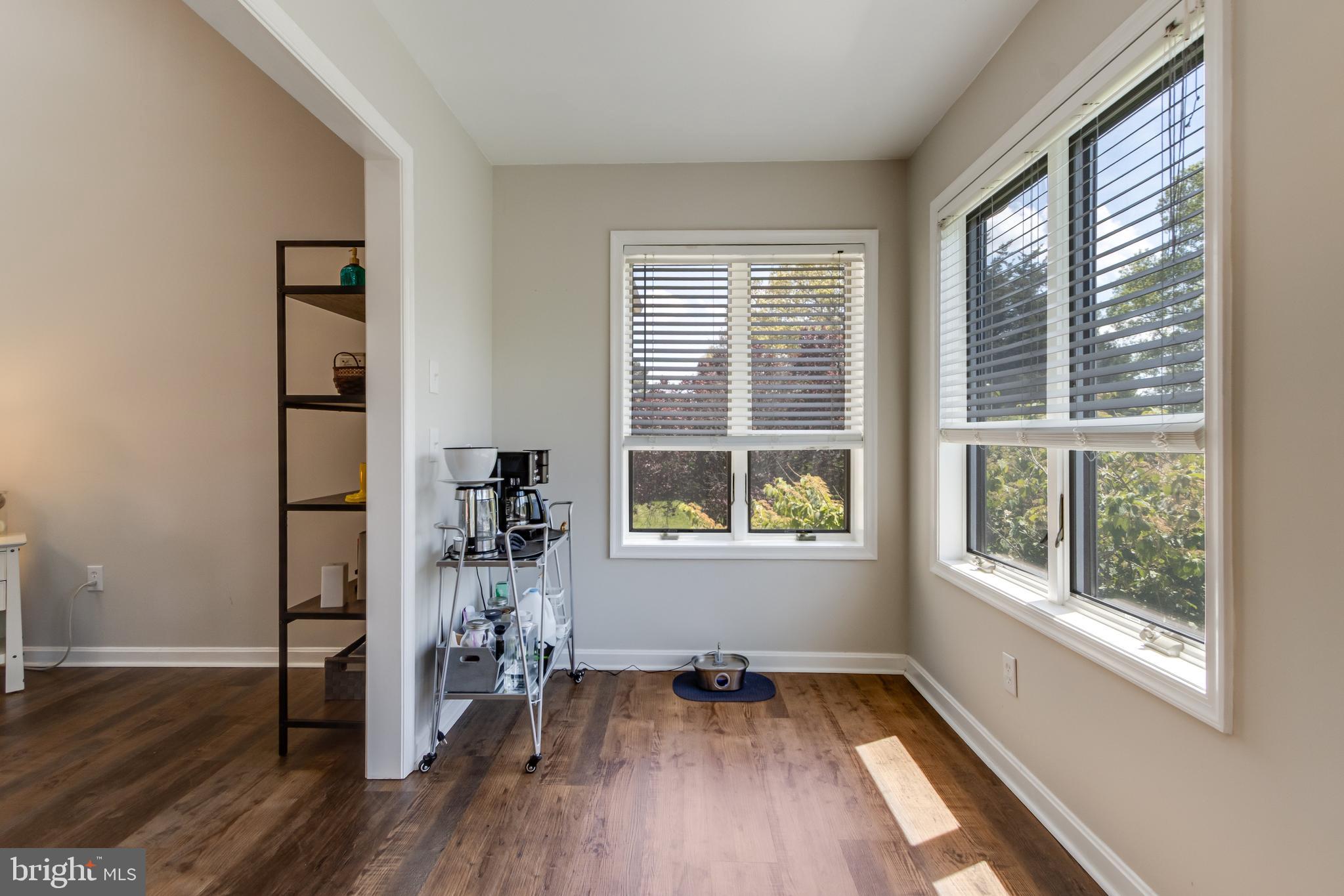 FAIRWAY VILLAS - Residential