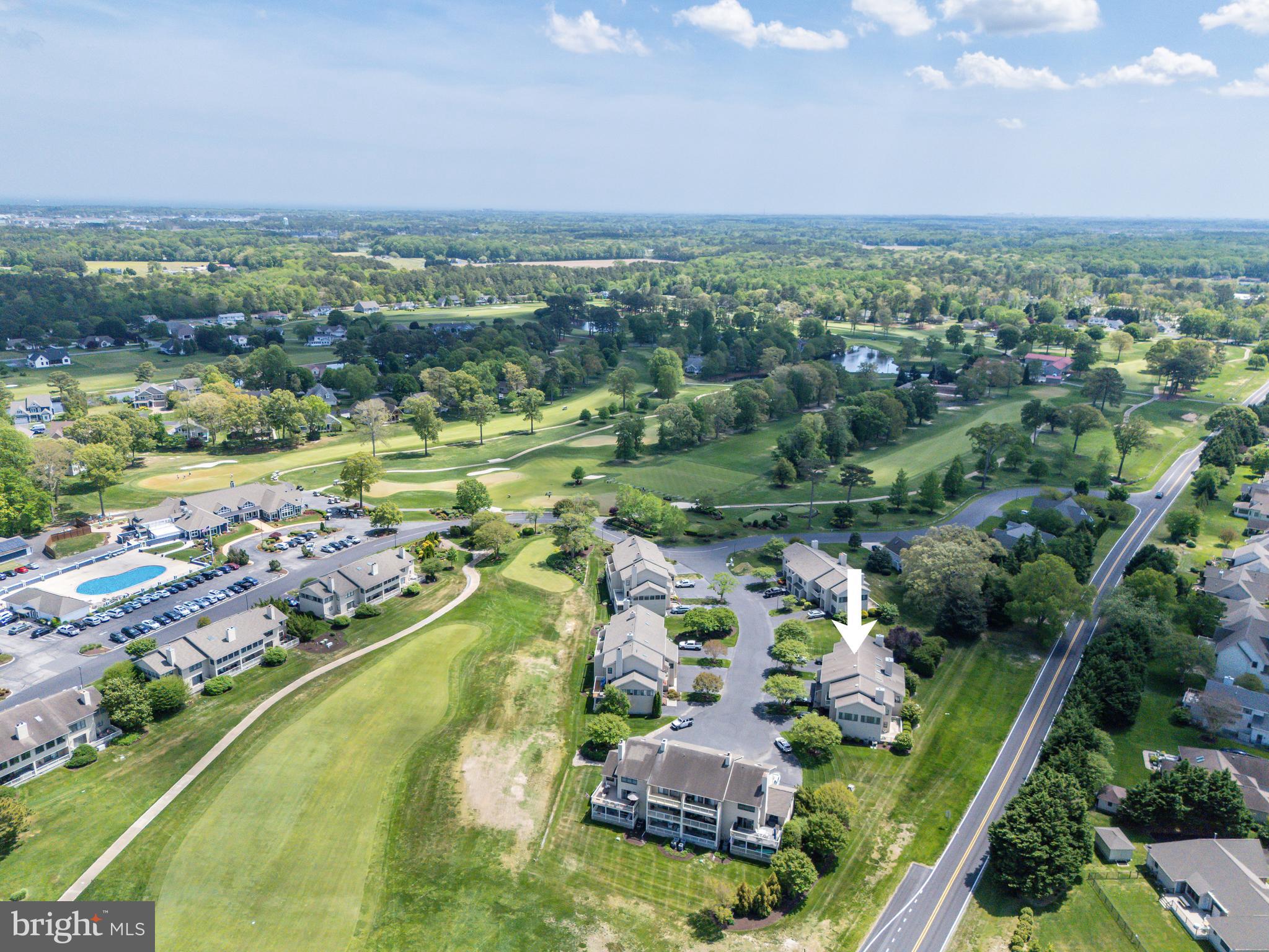 FAIRWAY VILLAS - Residential