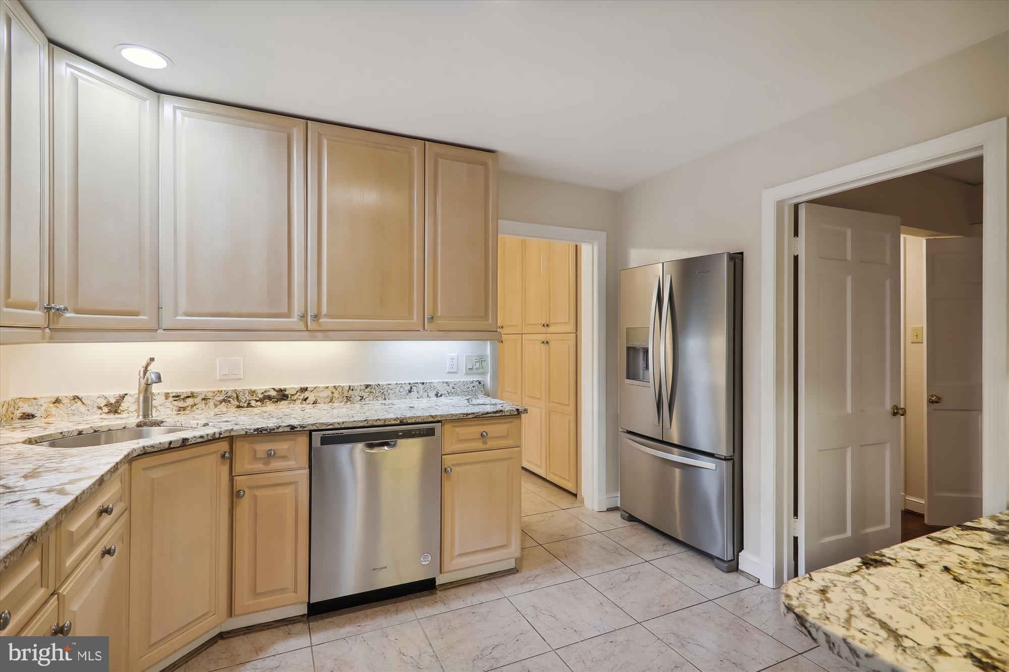 WESTMORELAND HILLS - Residential