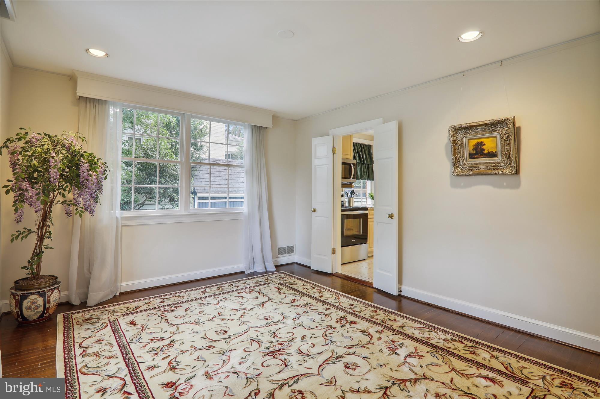 WESTMORELAND HILLS - Residential