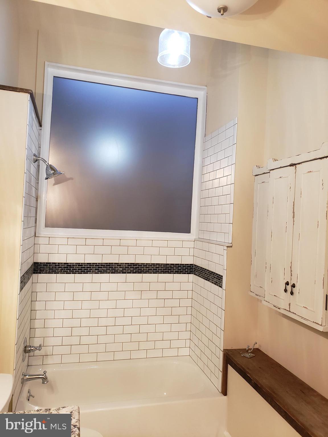 DOYLESTOWN BORO - Residential Lease