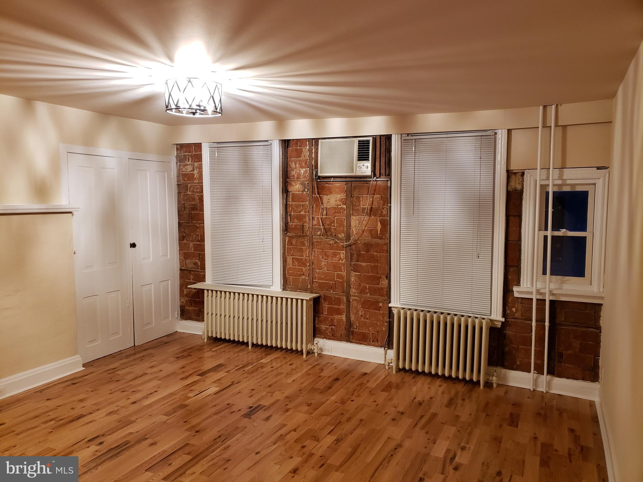 DOYLESTOWN BORO - Residential Lease