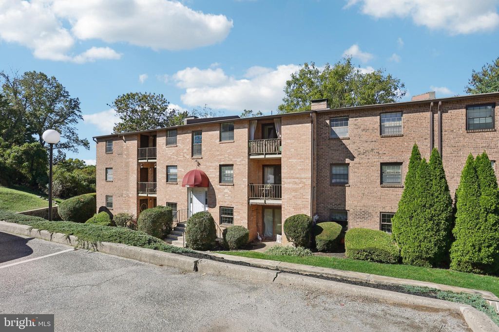 Photo of 1920 Valley Drive #1920, WEST CHESTER, PA 19382 (MLS # PACT2111354)