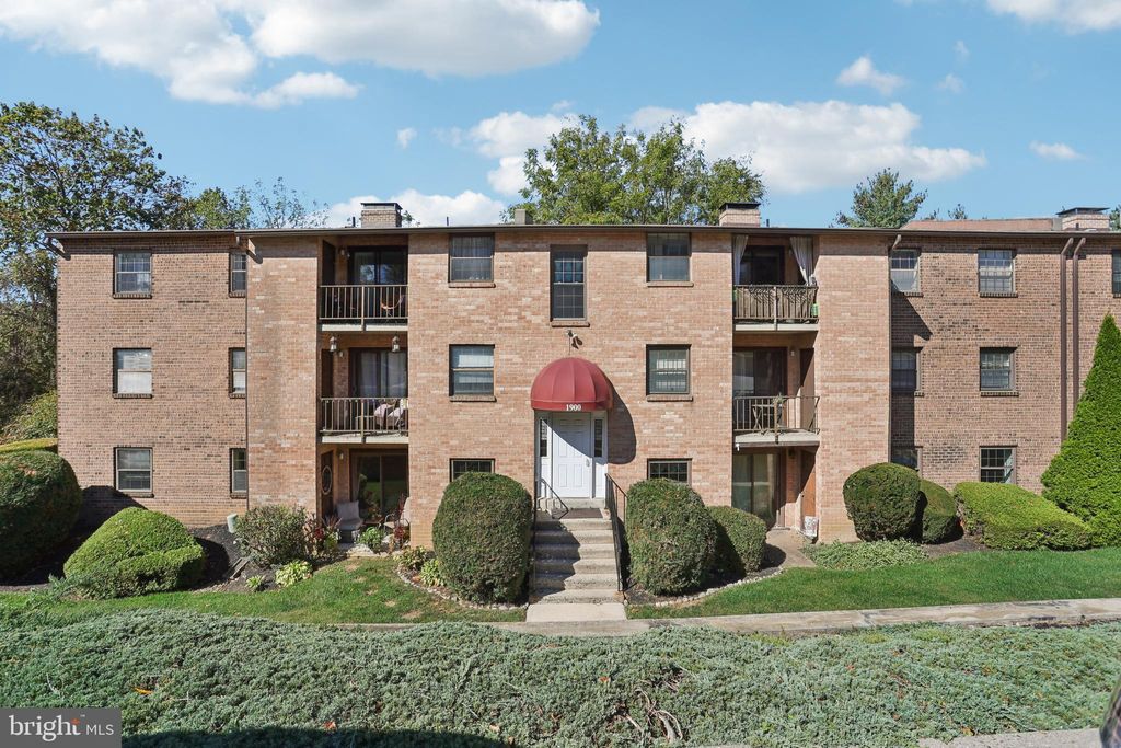 Photo of 1920 Valley Drive #1920, WEST CHESTER, PA 19382 (MLS # PACT2111354)