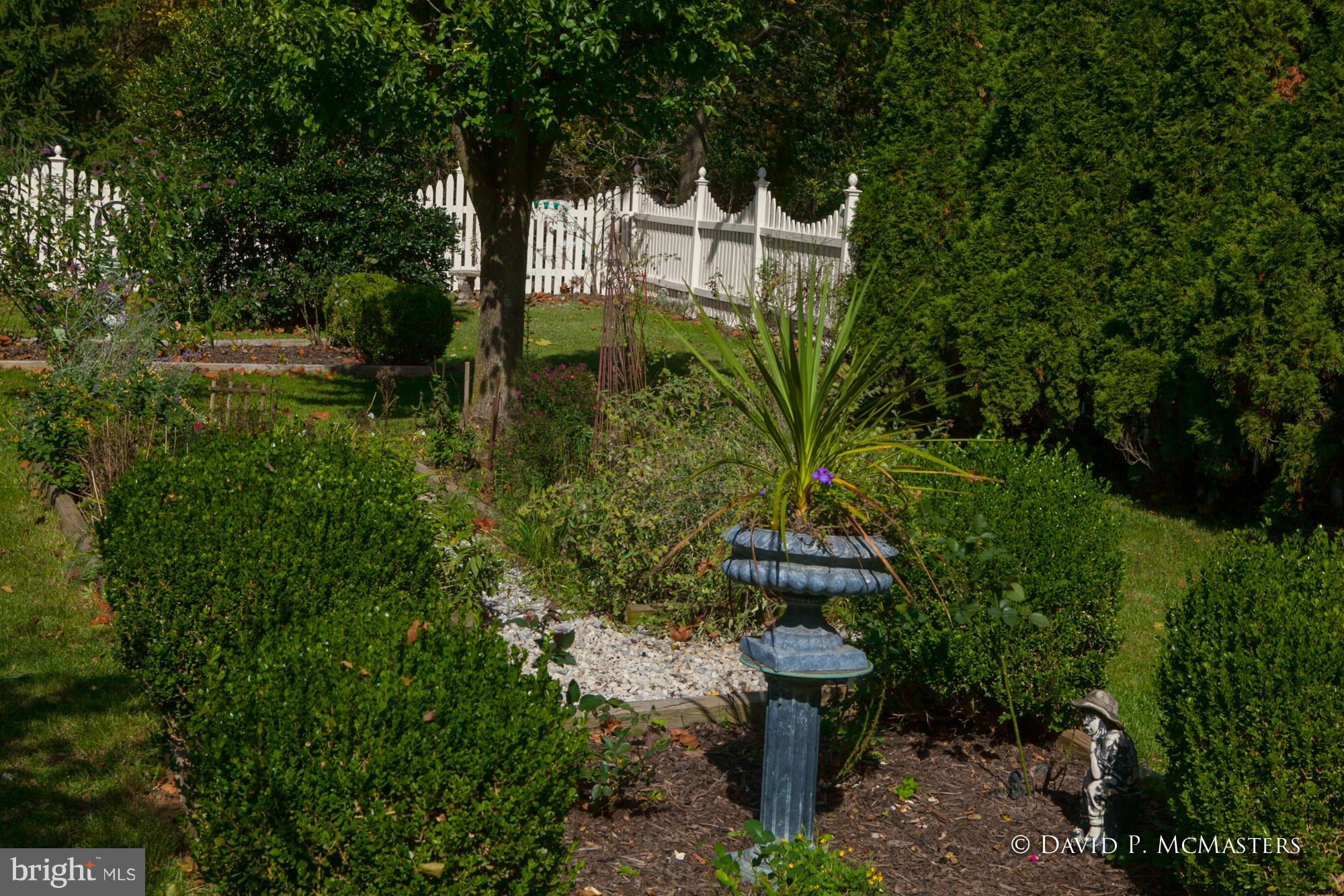 QUAIL SPRINGS ESTATES - Residential