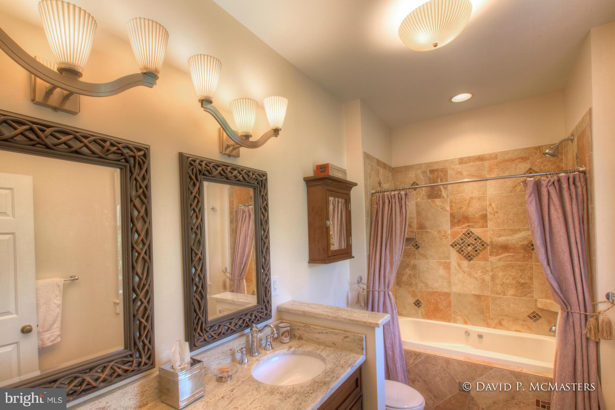 QUAIL SPRINGS ESTATES - Residential