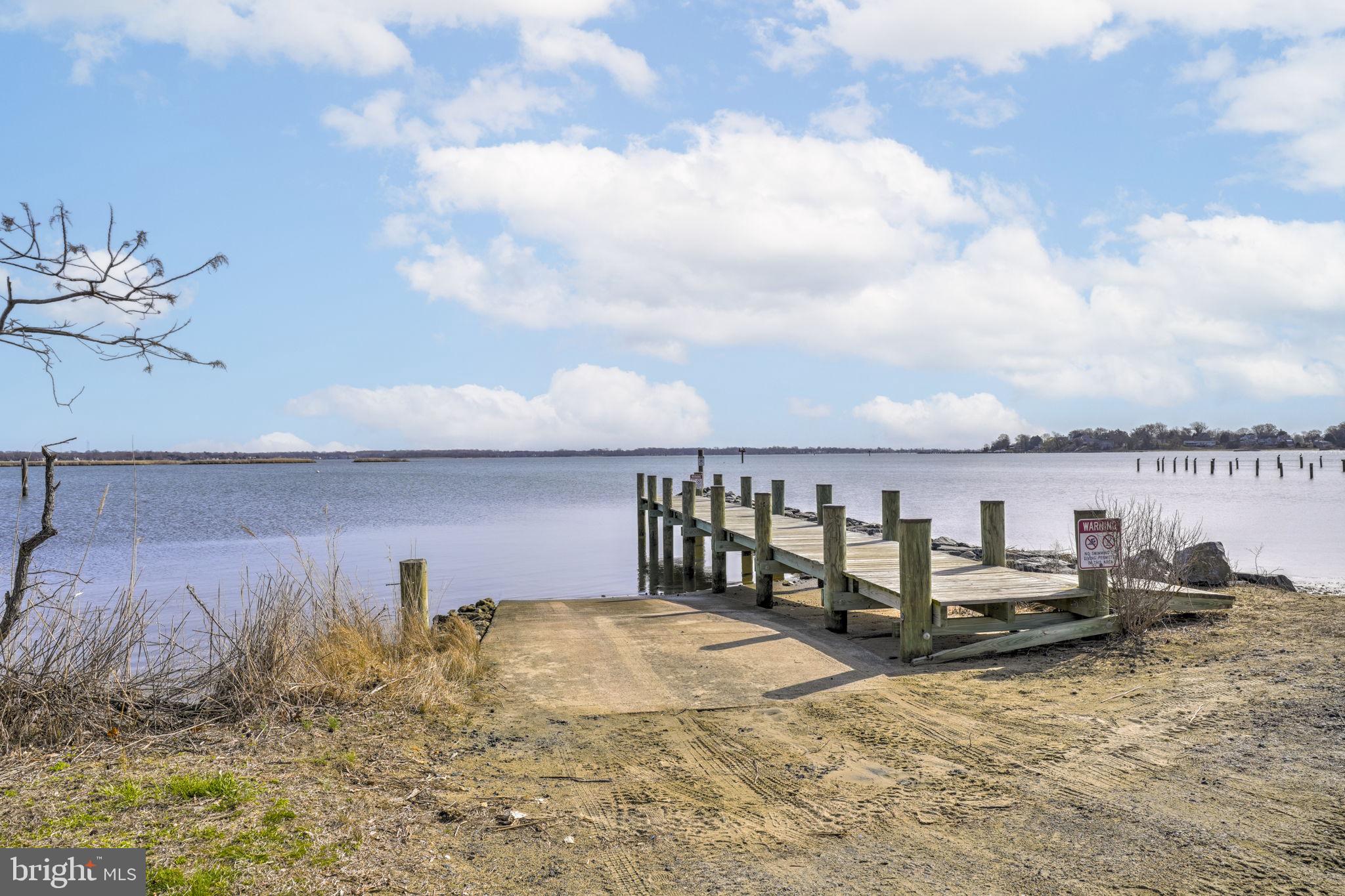 SELBY ON THE BAY - Residential