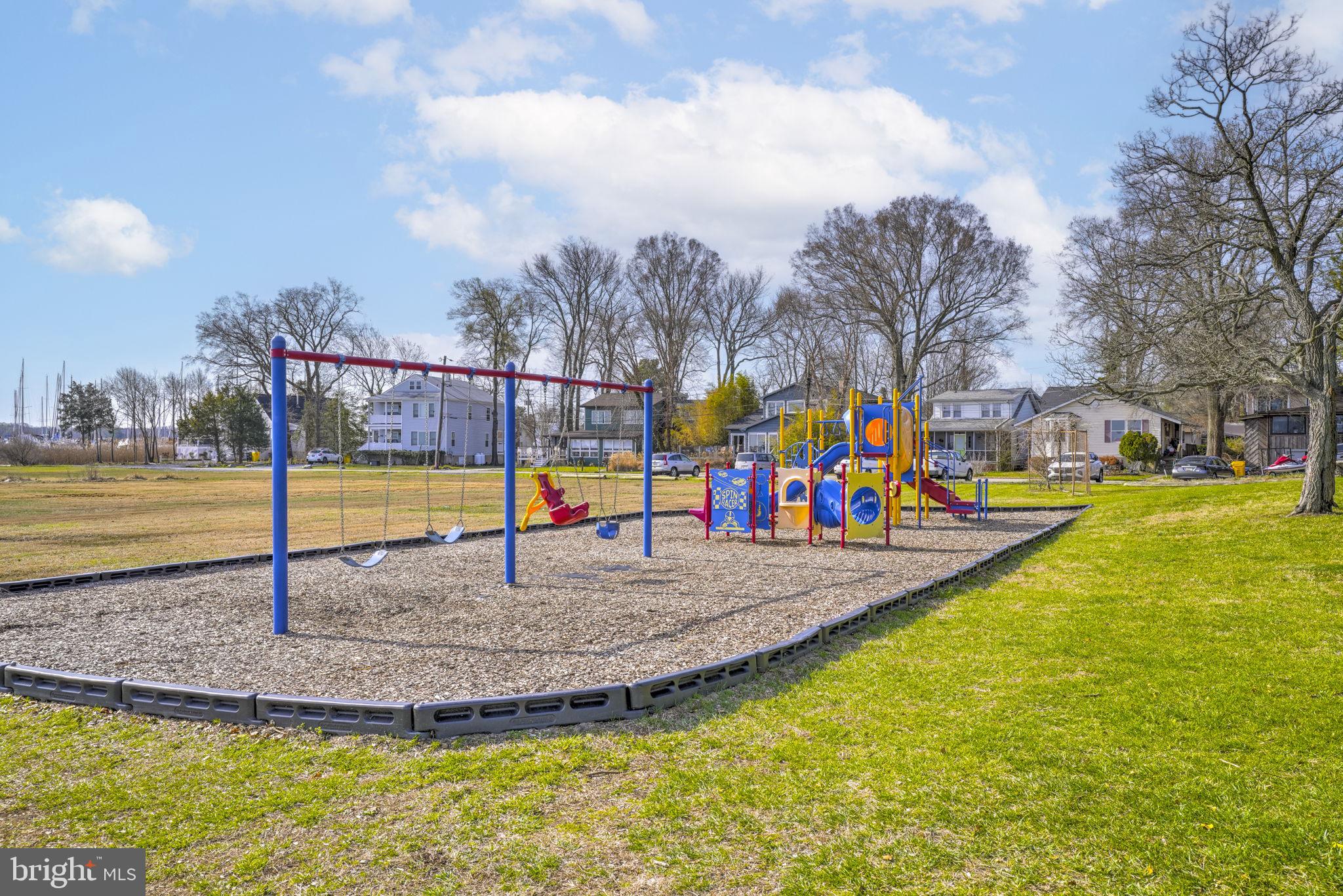 SELBY ON THE BAY - Residential