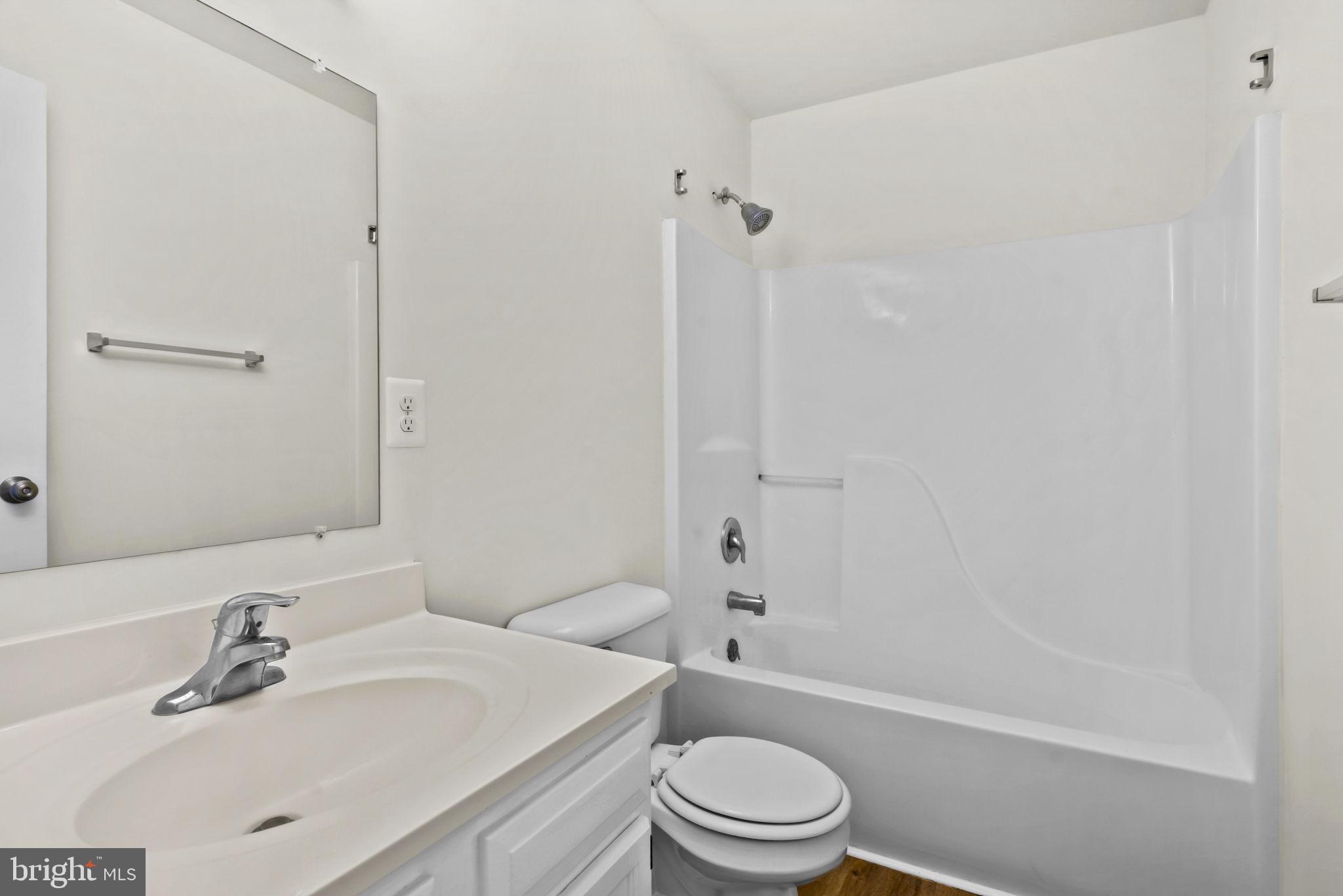 SELBY ON THE BAY - Residential