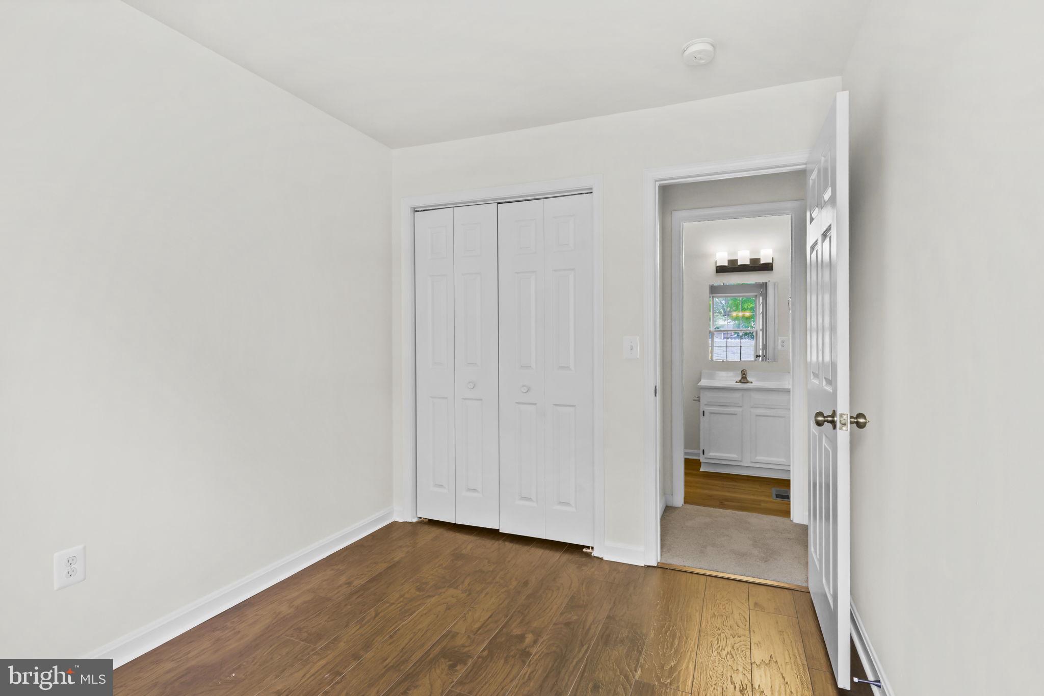 SELBY ON THE BAY - Residential