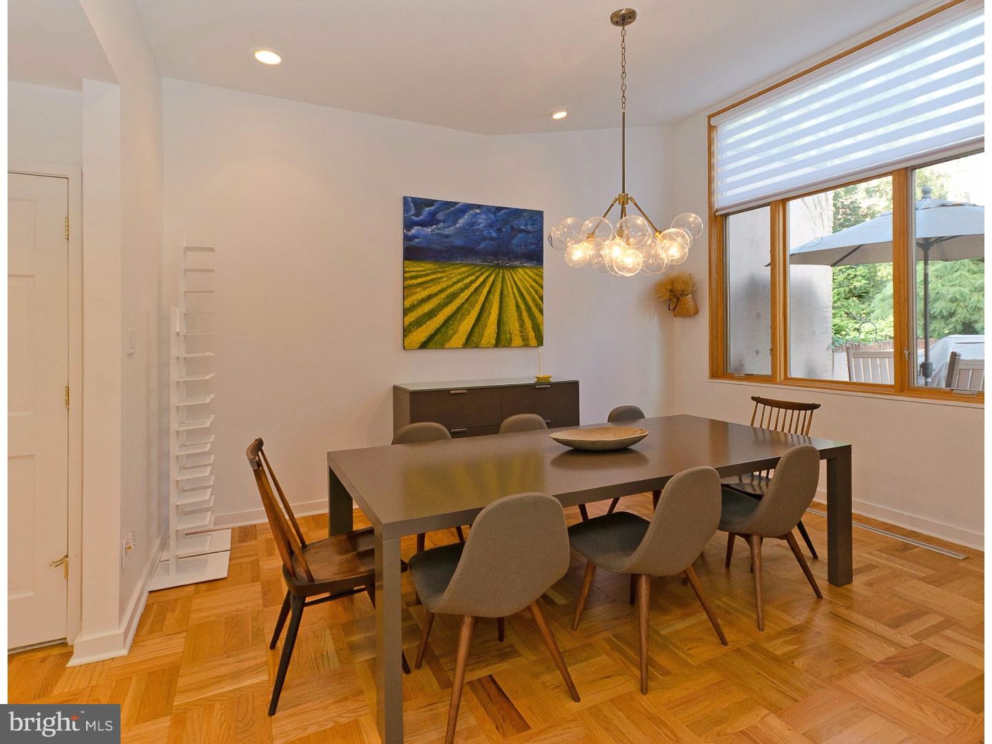 SOCIETY HILL - Residential