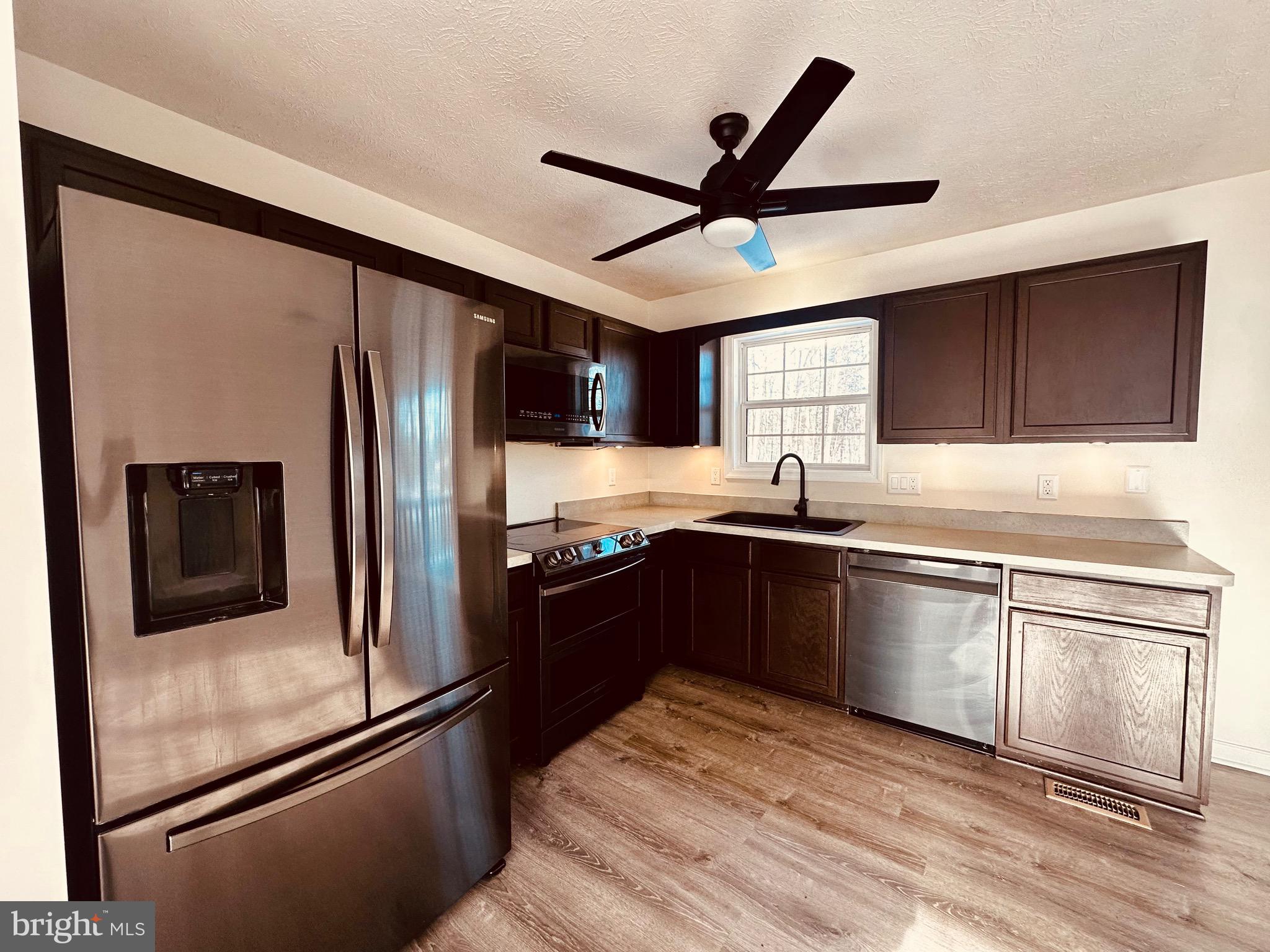 TIMBERWOOD VILLAGE - Residential