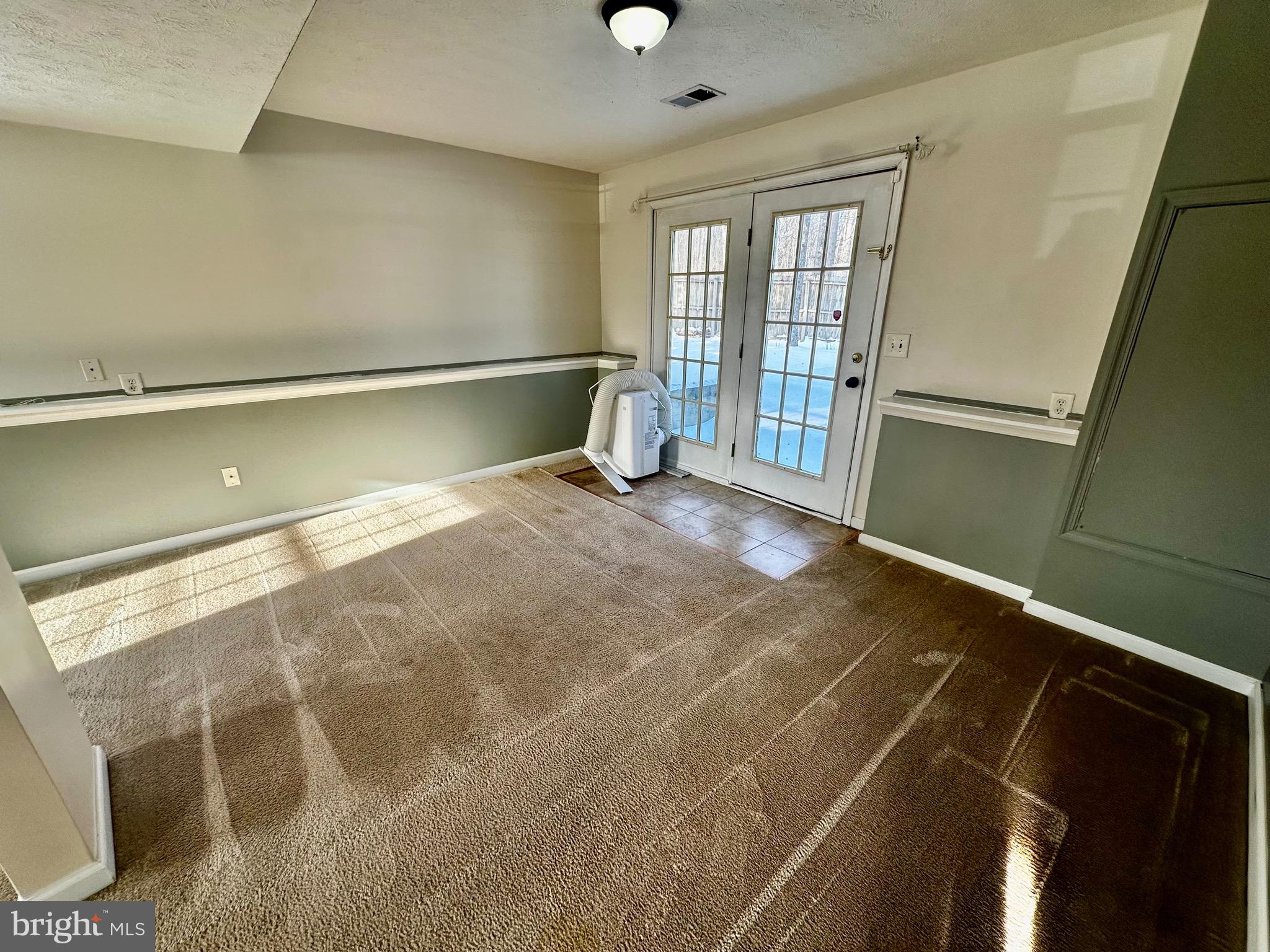 TIMBERWOOD VILLAGE - Residential