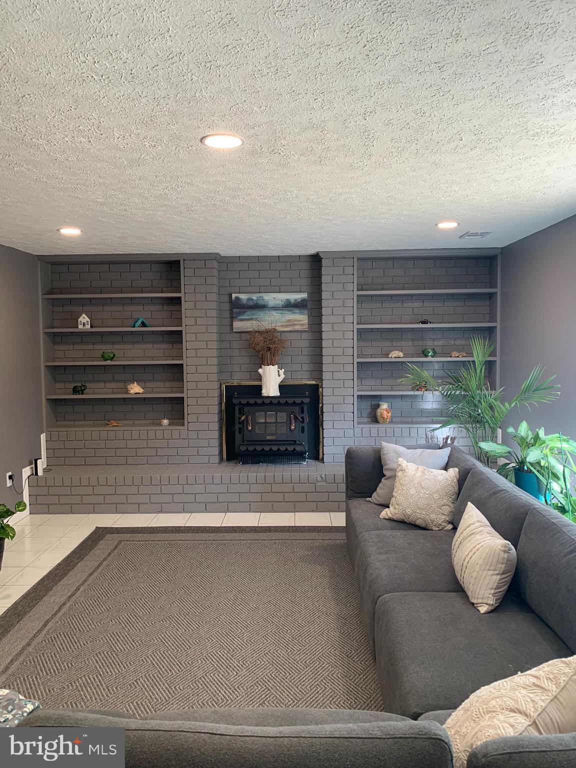 PINEFIELD - Residential