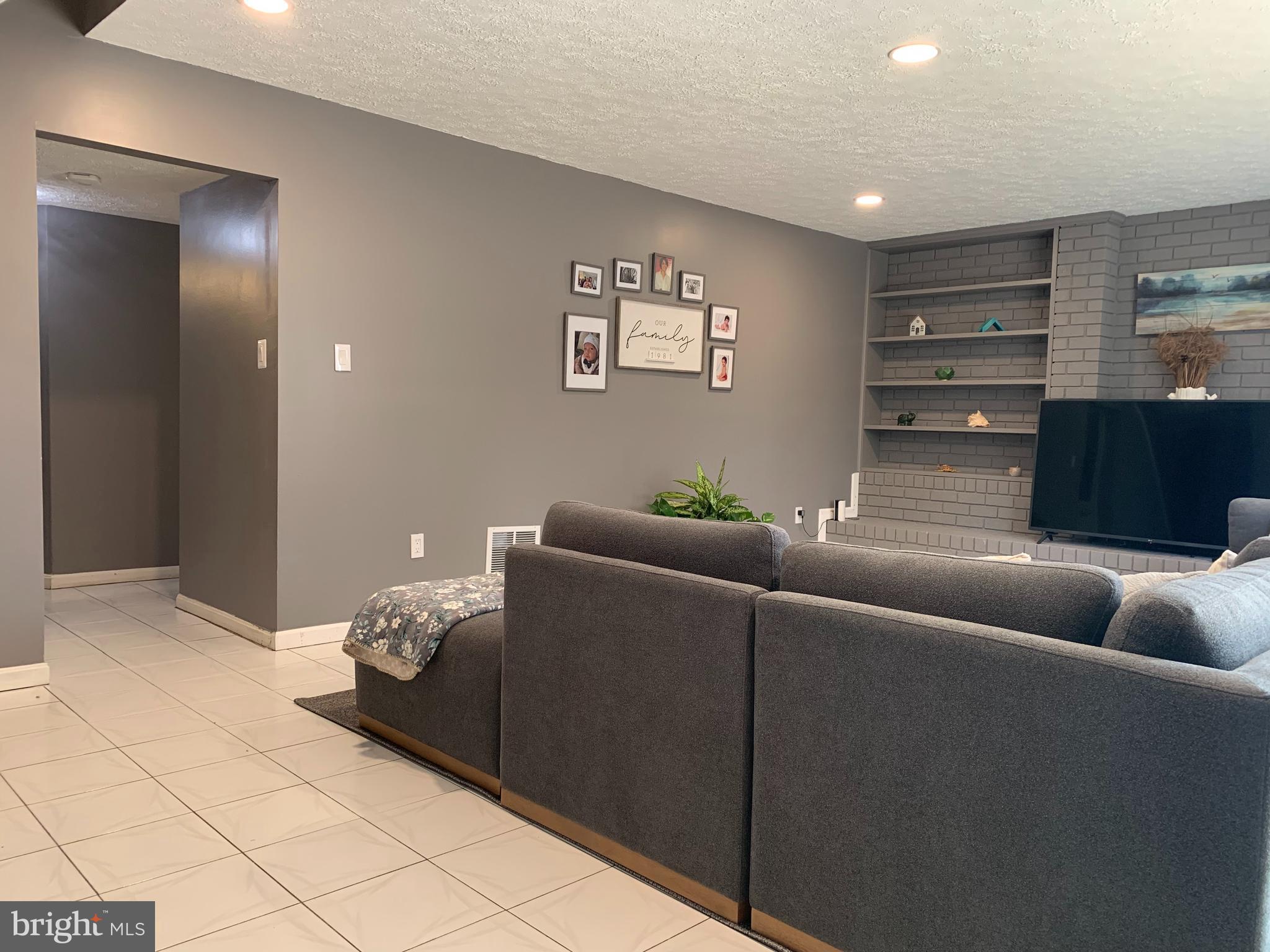 PINEFIELD - Residential