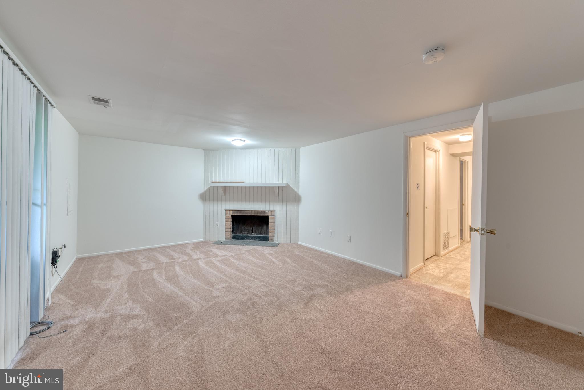 OWEN BROWN ESTATES - Residential Lease