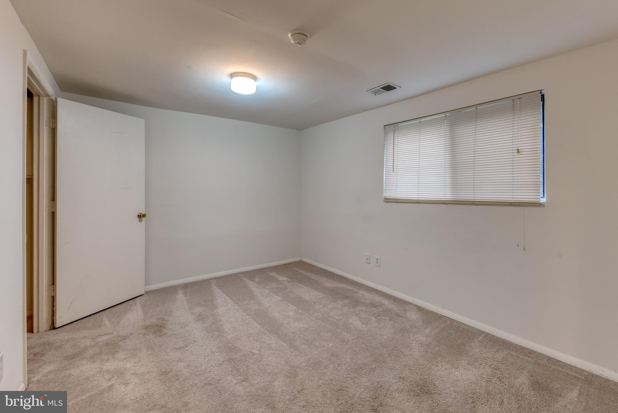 OWEN BROWN ESTATES - Residential Lease