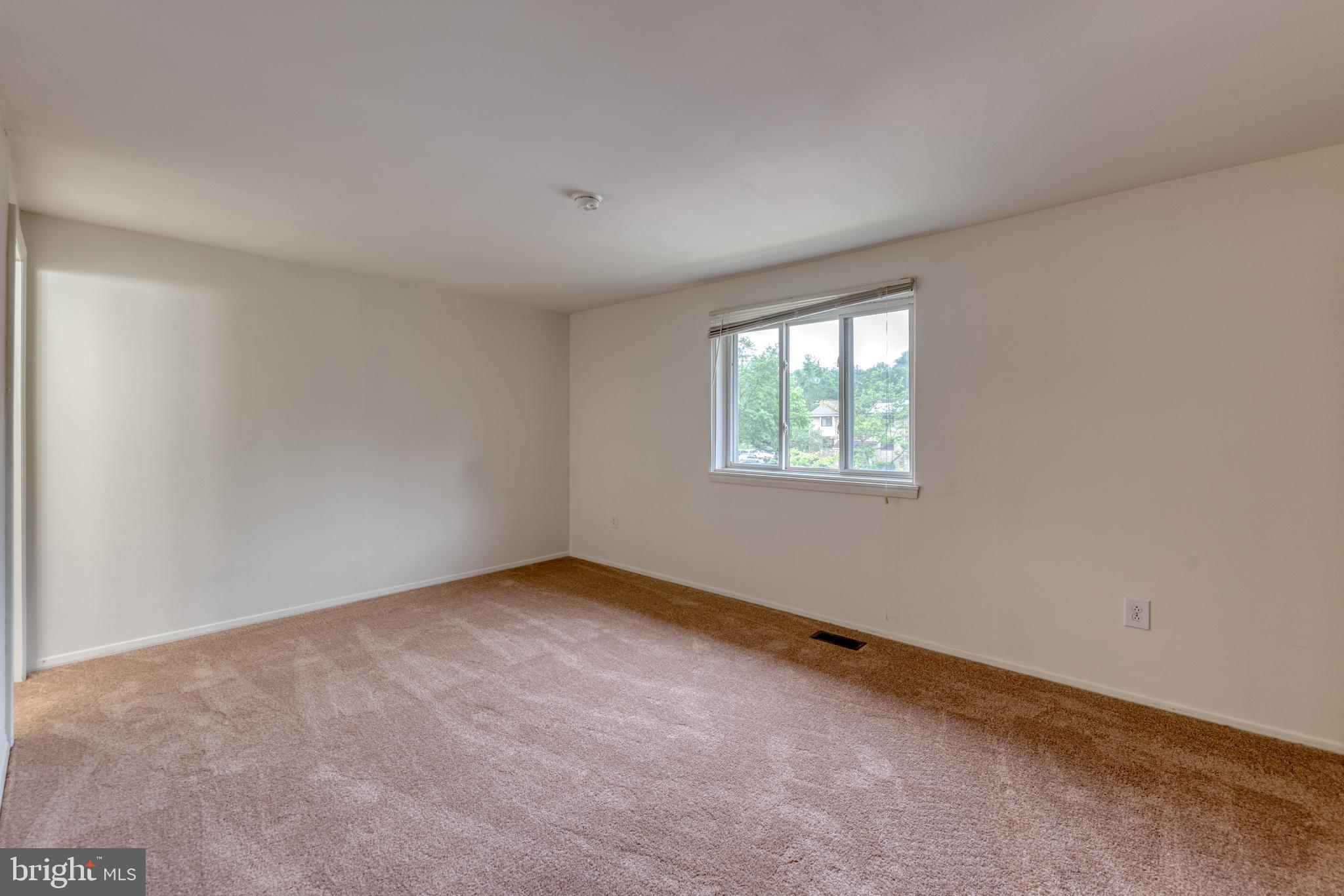 OWEN BROWN ESTATES - Residential Lease