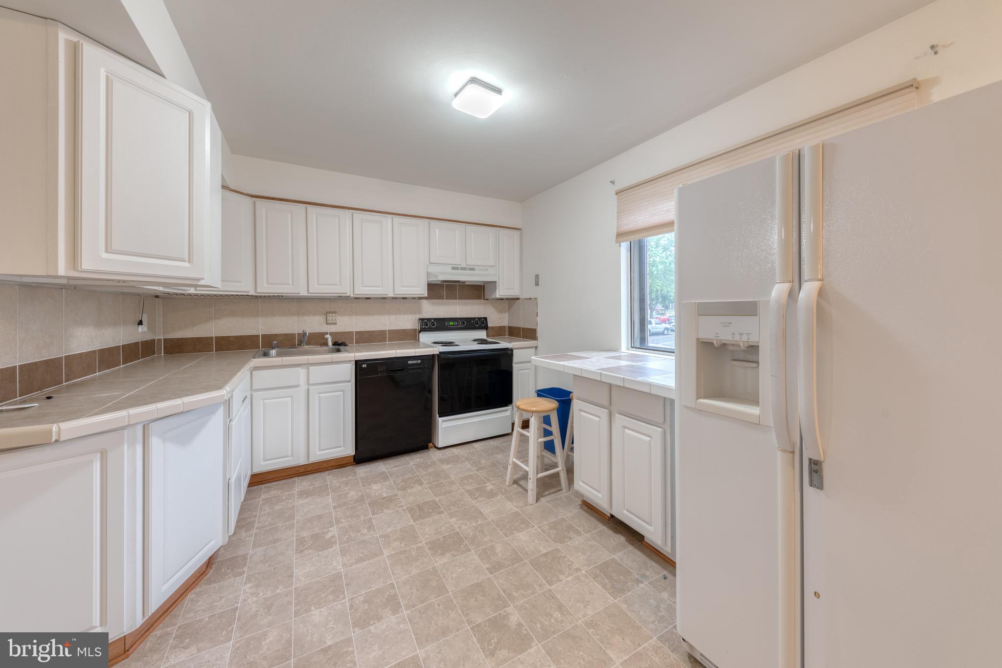 OWEN BROWN ESTATES - Residential Lease