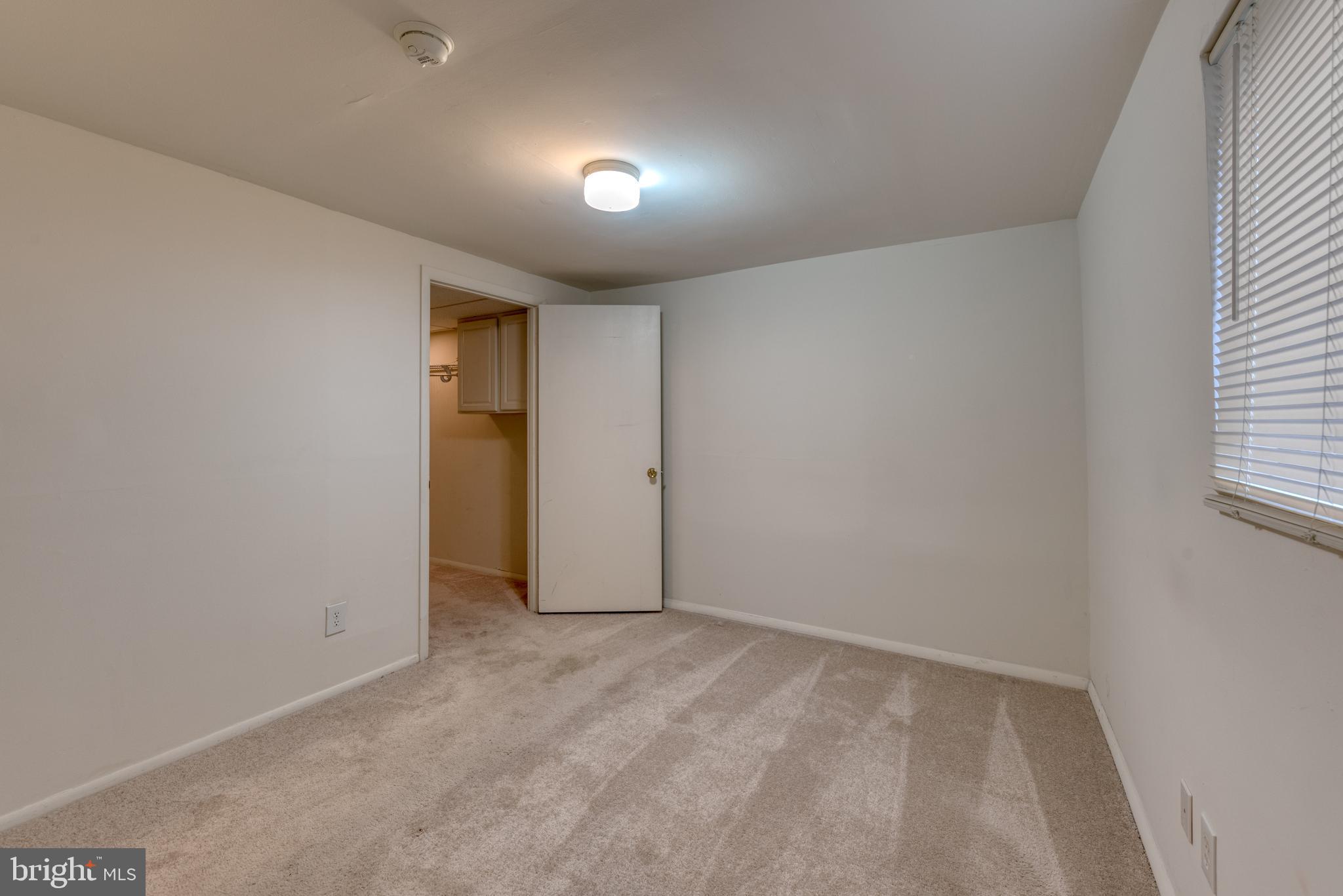 OWEN BROWN ESTATES - Residential Lease