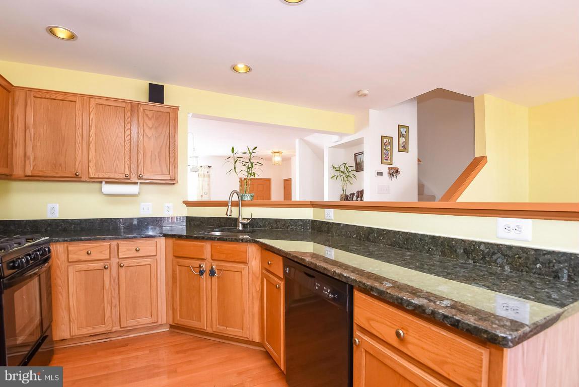 WELLINGTON/CLOVERHILL - Residential