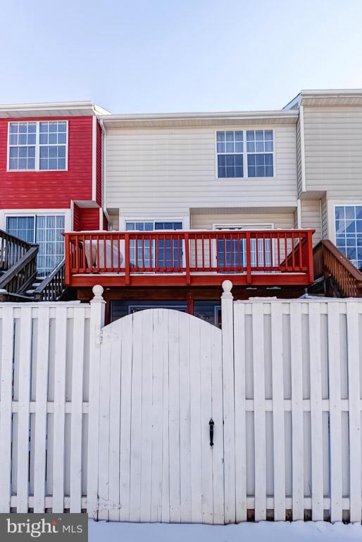 WELLINGTON/CLOVERHILL - Residential