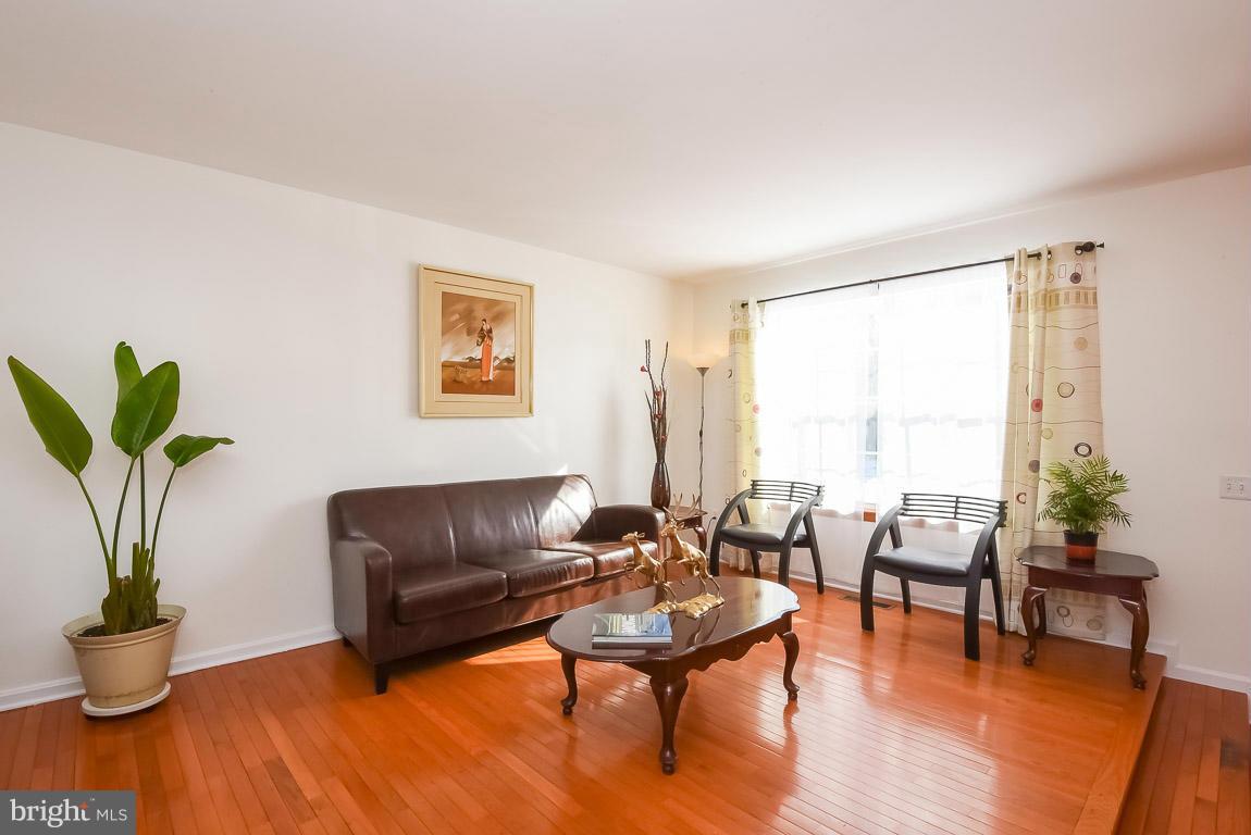 WELLINGTON/CLOVERHILL - Residential