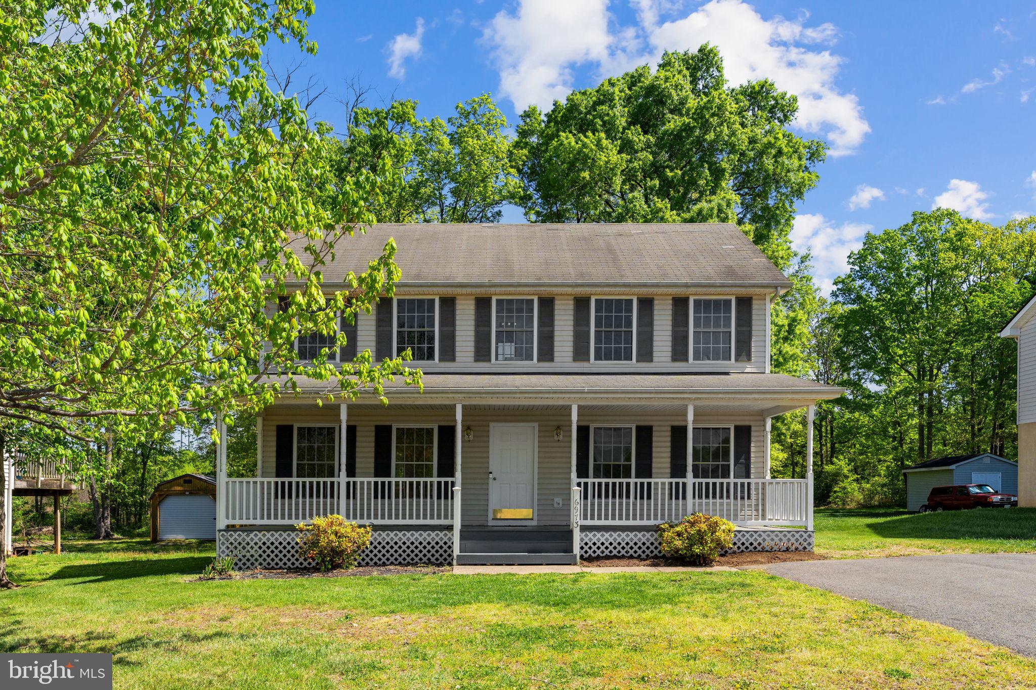 THE MEADOWS - Residential