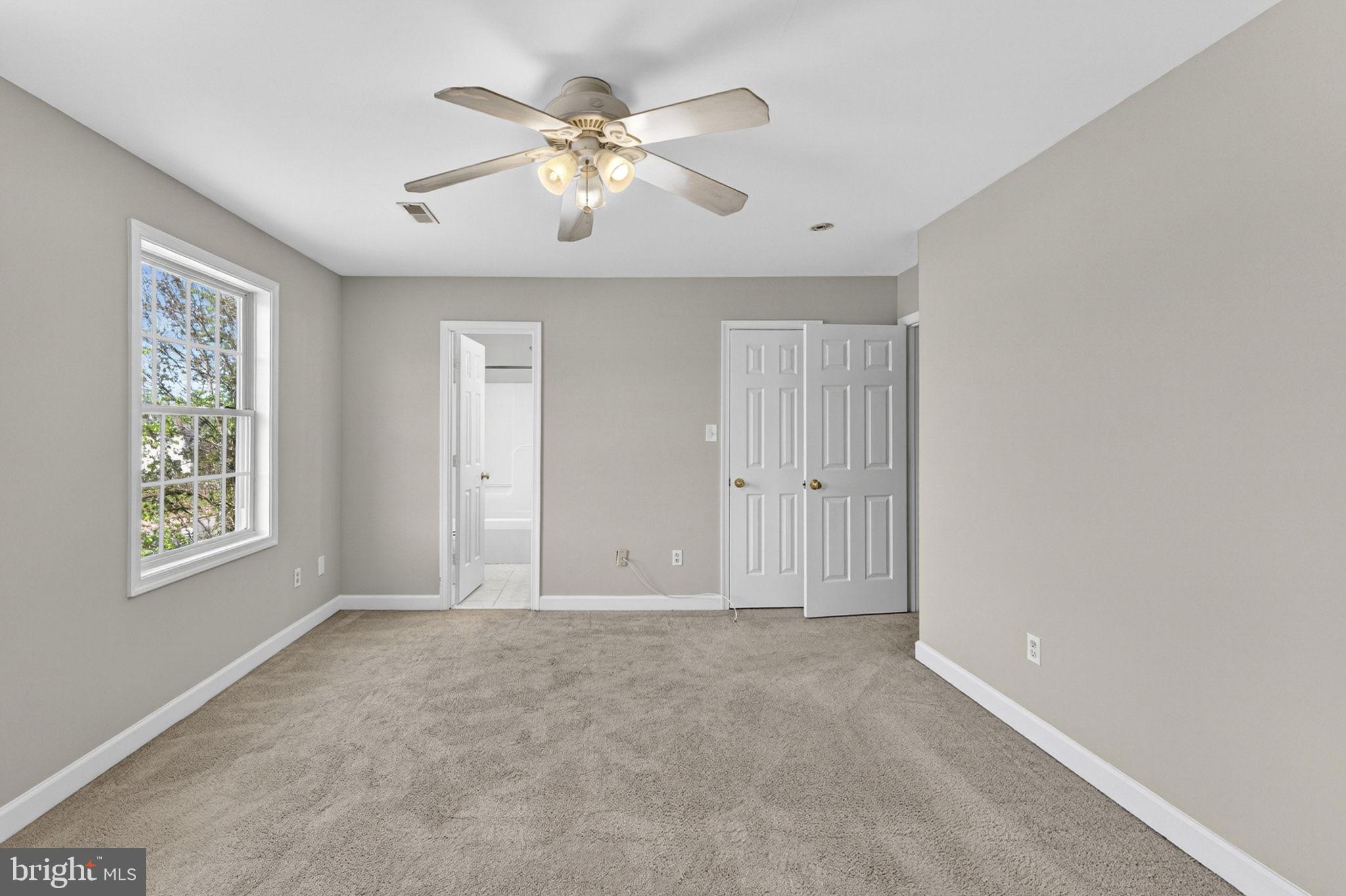 THE MEADOWS - Residential