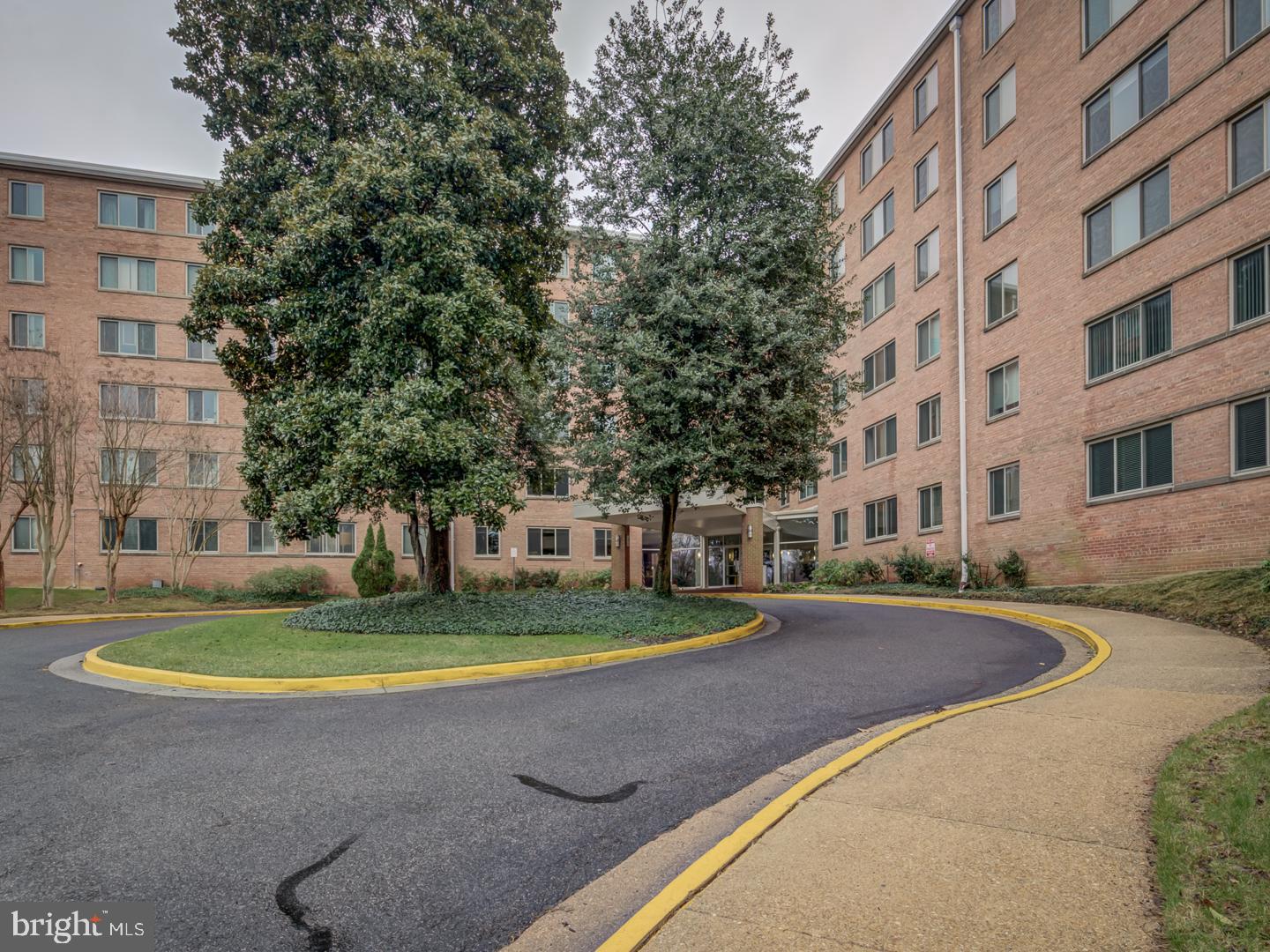 CARDINAL HOUSE - Residential Lease