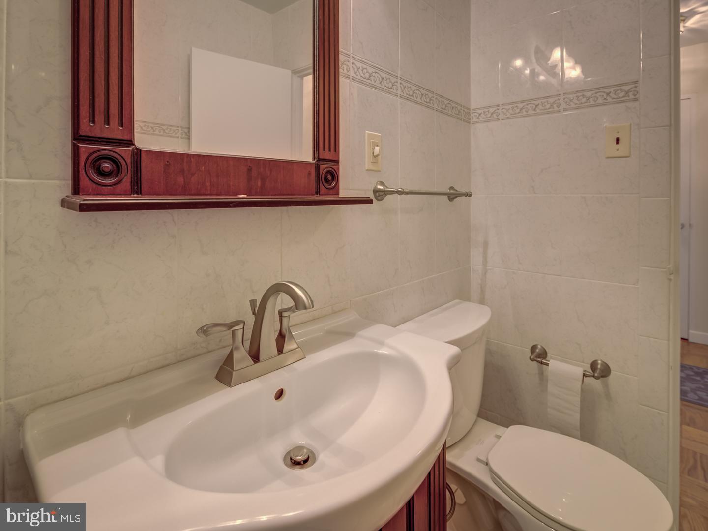 CARDINAL HOUSE - Residential Lease