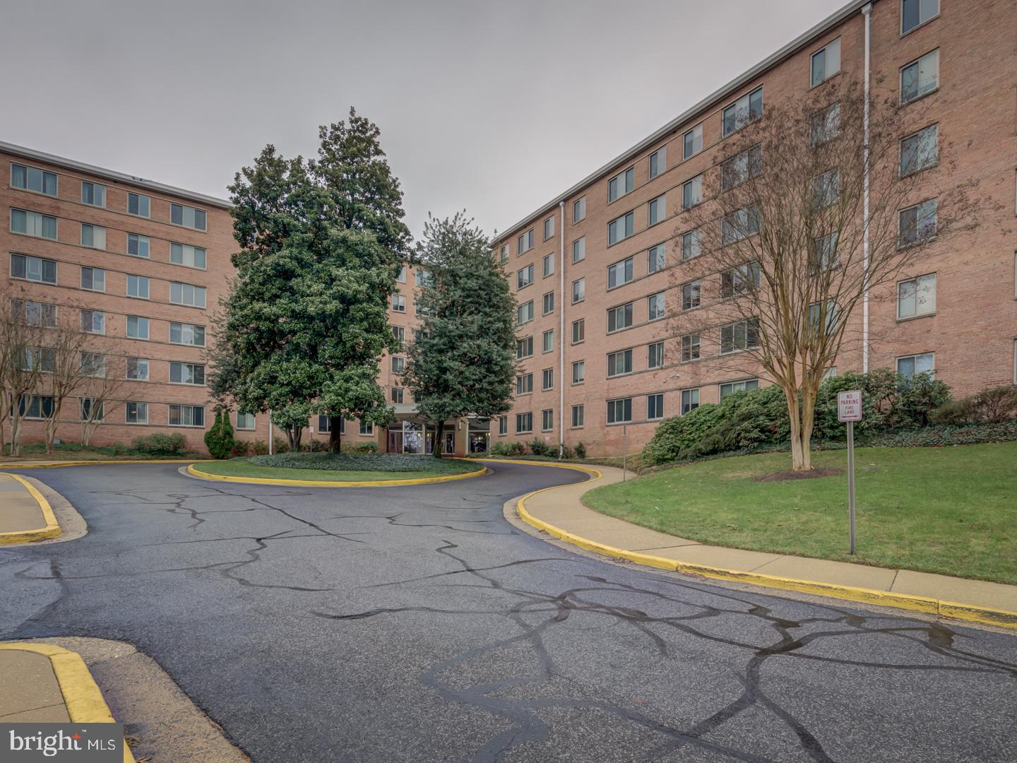 CARDINAL HOUSE - Residential Lease