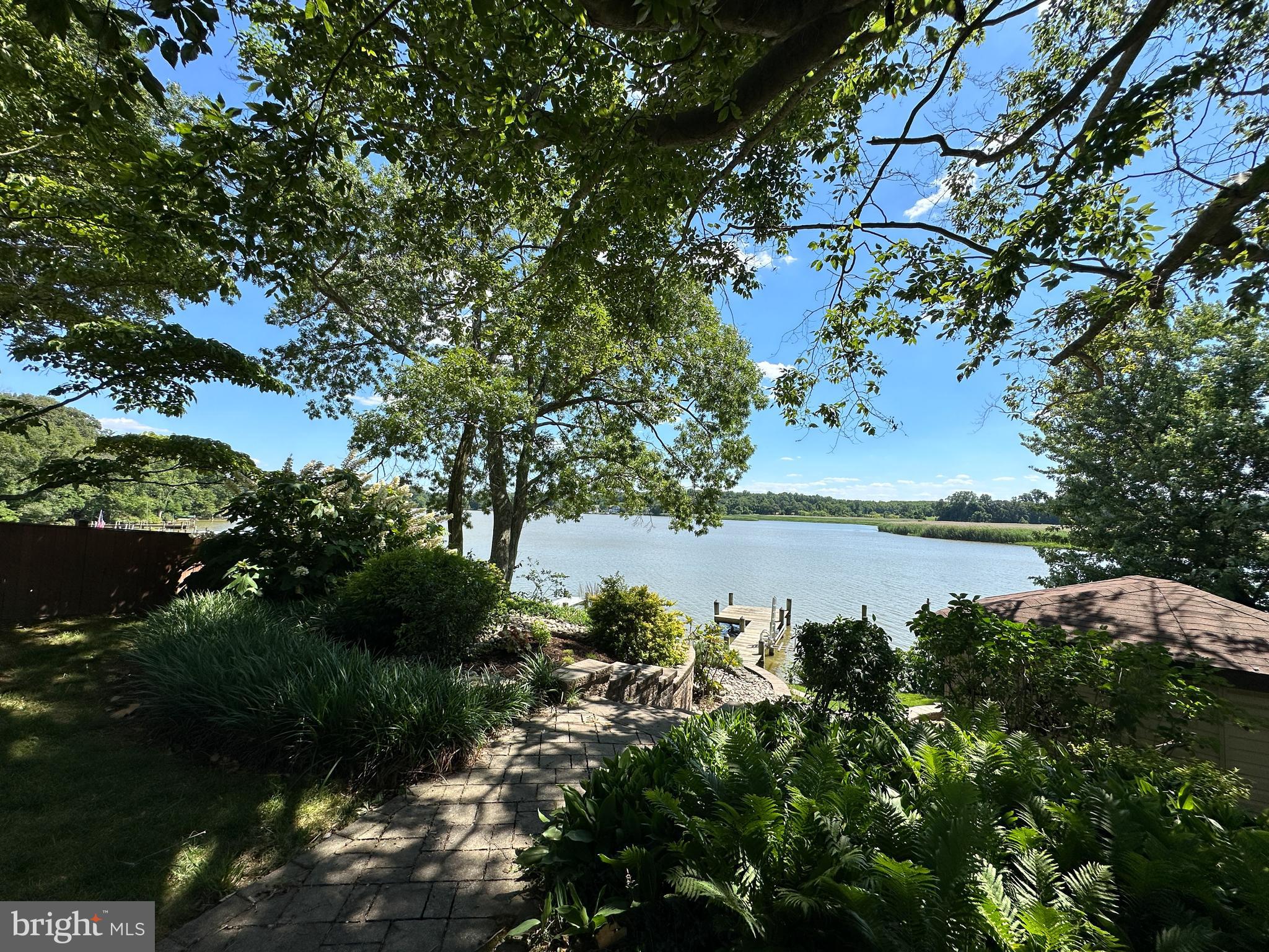 LORELEY BEACH - Residential