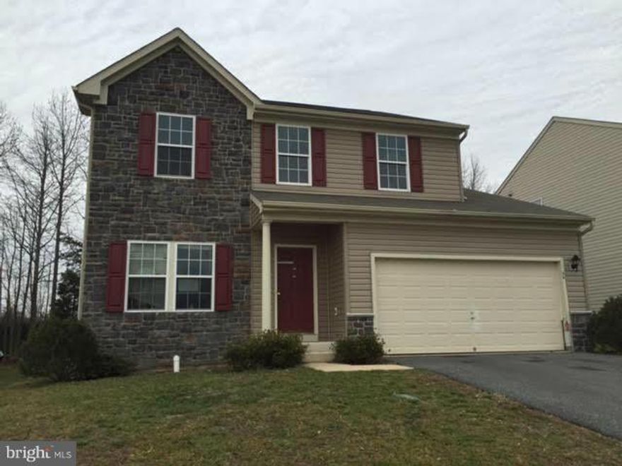 THE REPORTED SALES PRICE SHOULD NOT BE USED FOR COMP PURPOSE THE ACTUAL CONSIDERATION PAID FOR THE PROPERTY WAS AUCTION PRICE OF 92,500.00 AND A $41,075.00 ASSIGNMENT FEE TOTAL CONSIDERATION PAID FOR THE PROPERTY WAS  $133,575.00