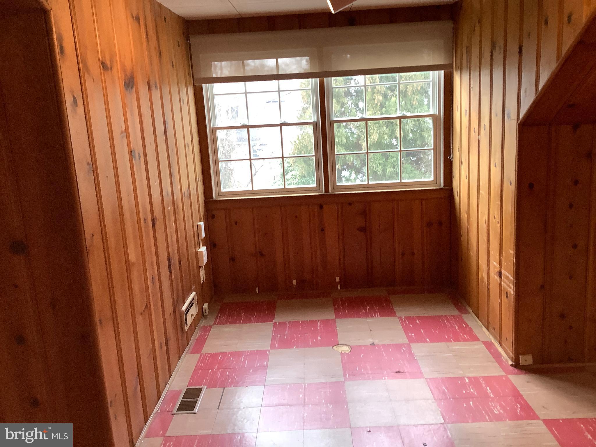 SPRINGFIELD - Residential