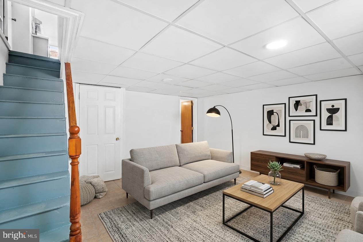 MAYFAIR - Residential