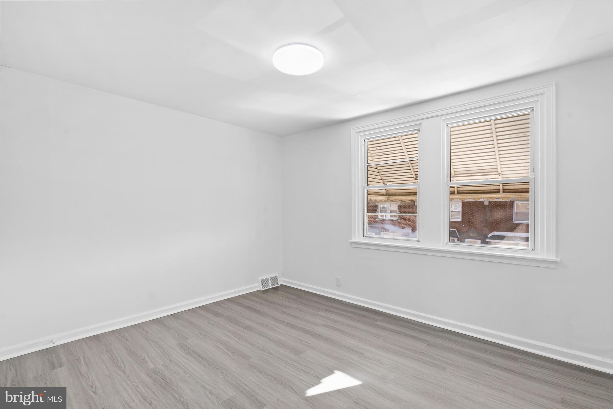 MAYFAIR - Residential