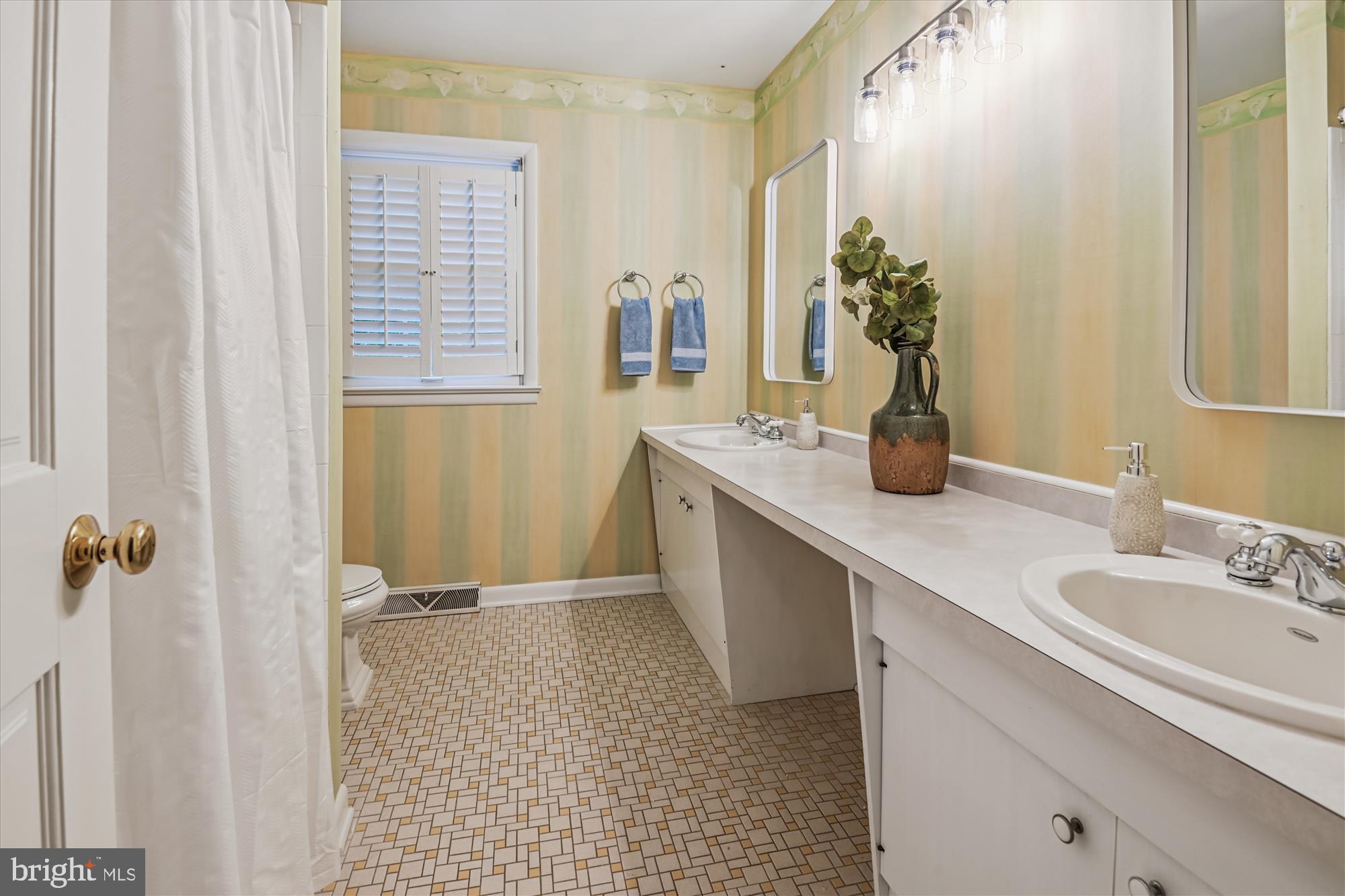 AMBERLEY - Residential